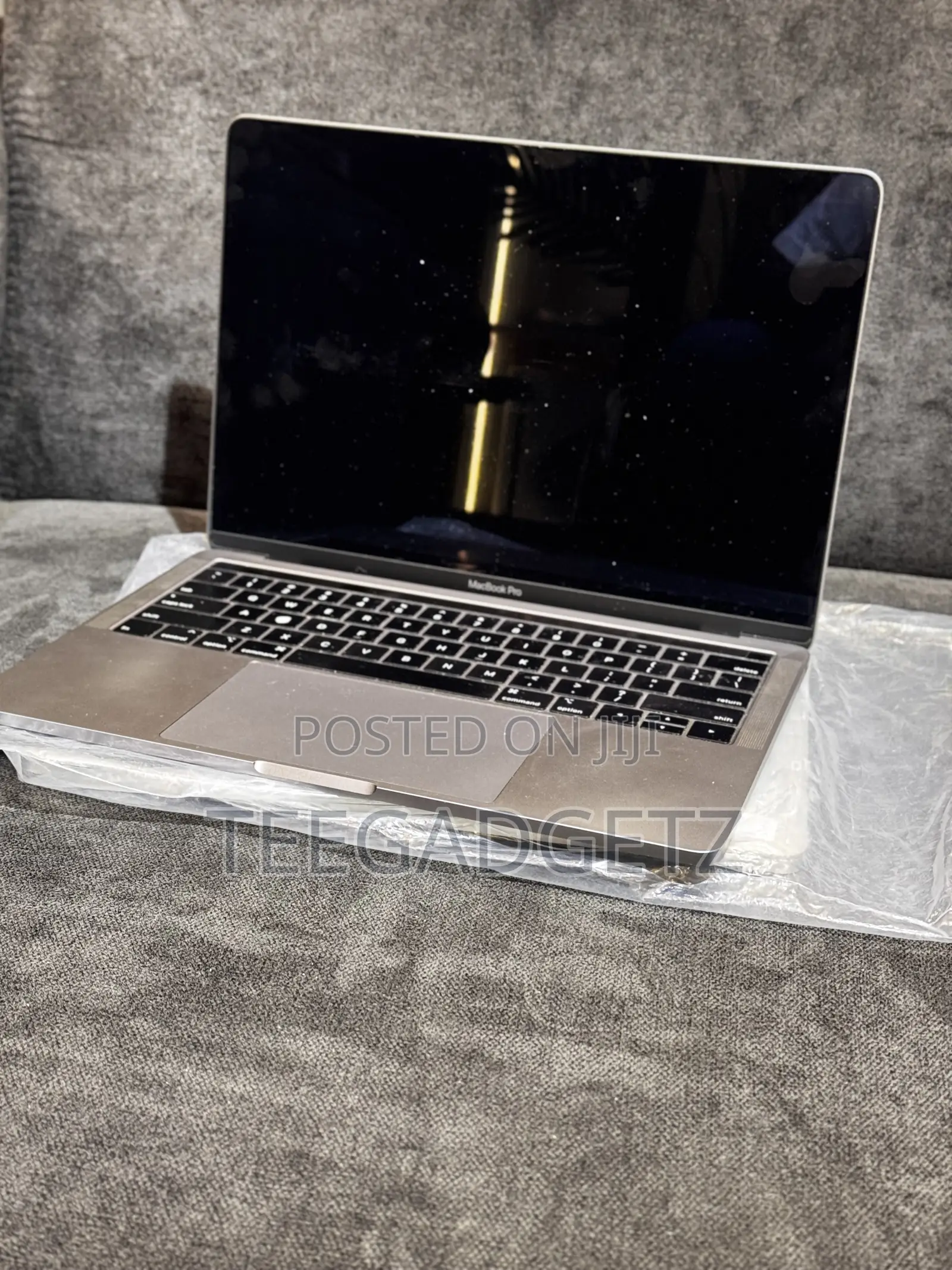 Laptop Apple MacBook Pro 2019 16GB Intel Core i5 SSD 256GB