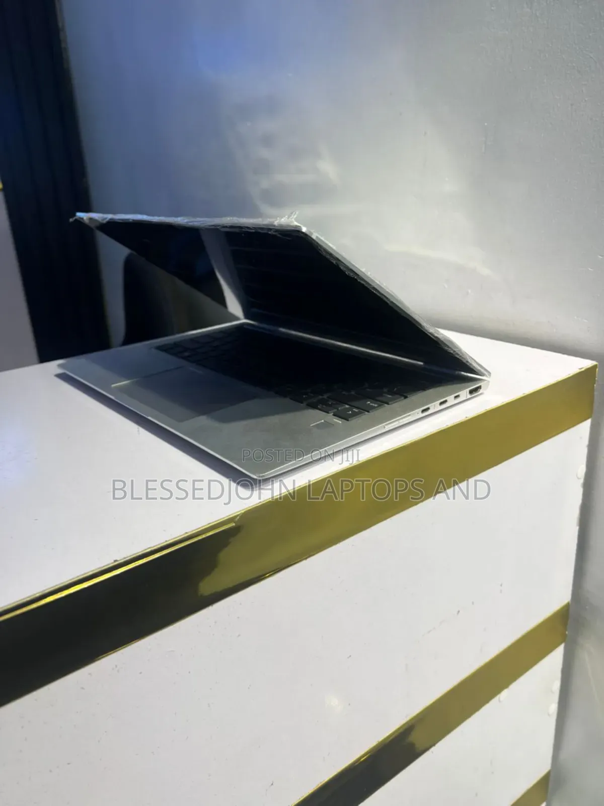 Laptop HP EliteBook X360 1030 G4 8GB Intel Core I5 SSD 256GB