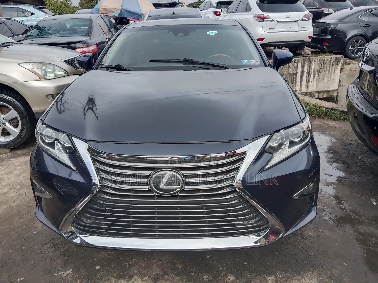 Lexus ES 350 FWD 2016 Blue