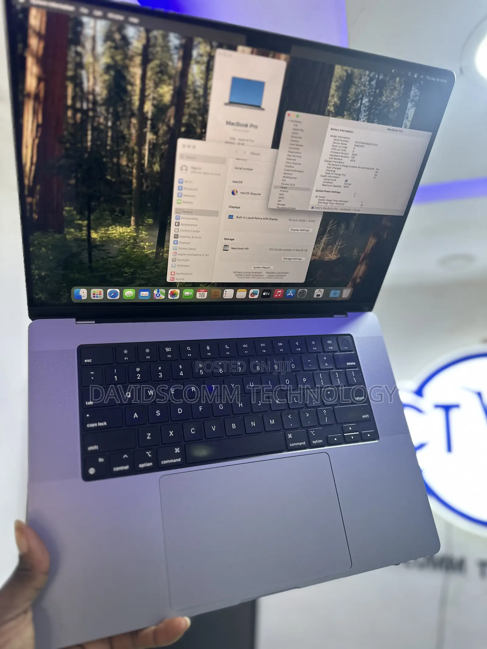 Laptop Apple MacBook Pro 2021 M1 16GB Apple M1 Pro SSD 512GB