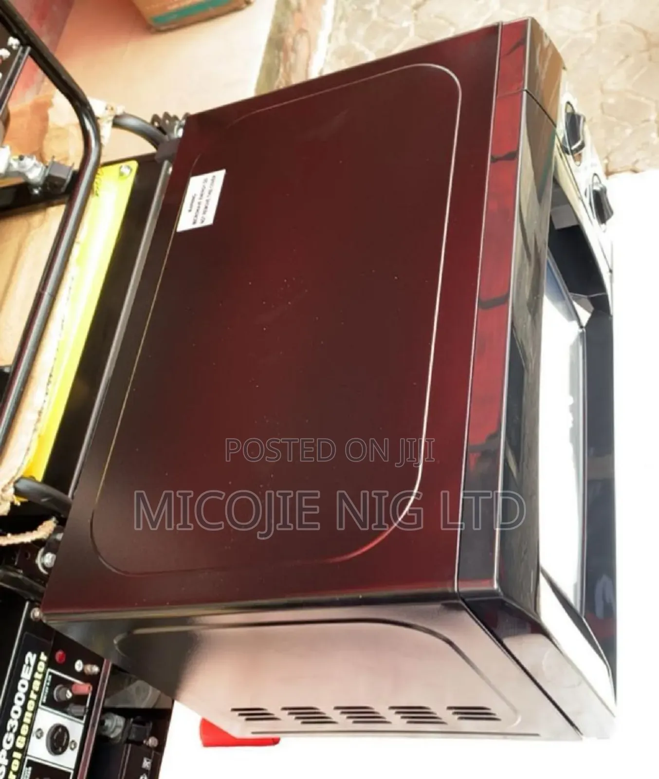 Maxi Microwave Oven