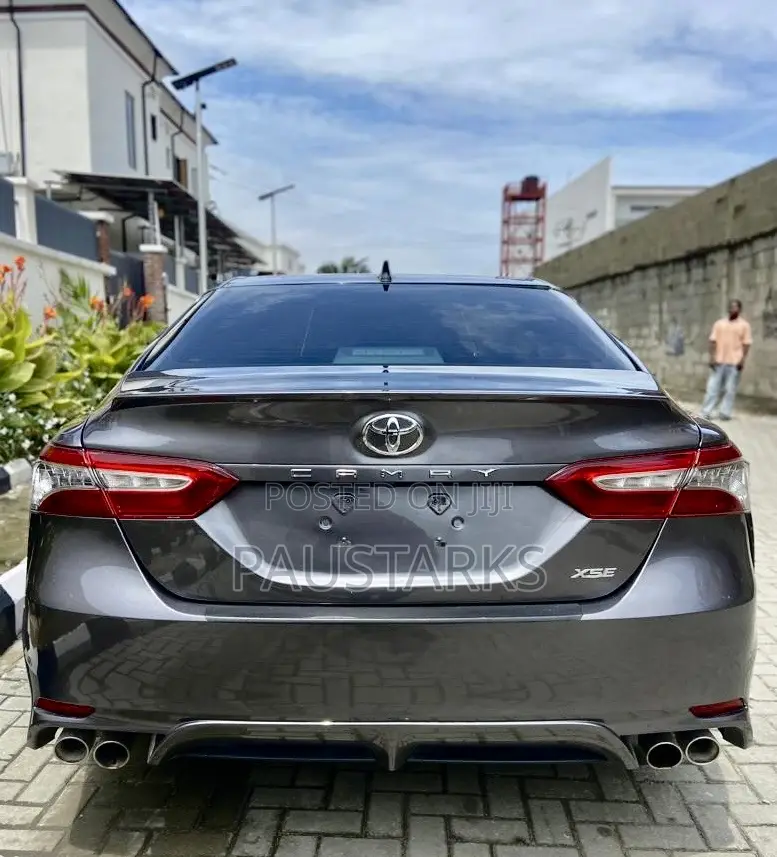 Toyota Camry XSE FWD 2020 Gray