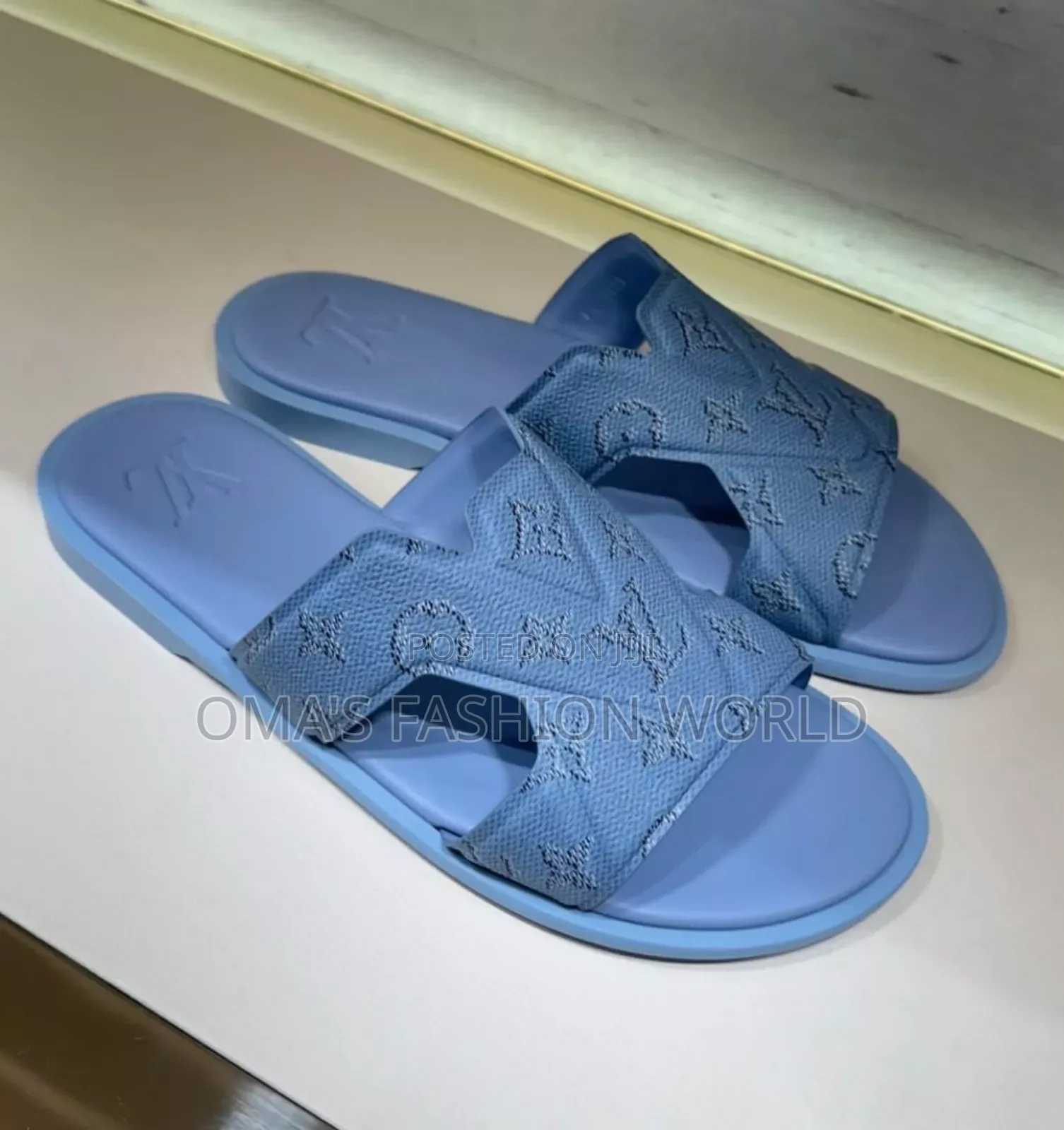 *Louis Vuitton Luxury Slide* Now Available in Store