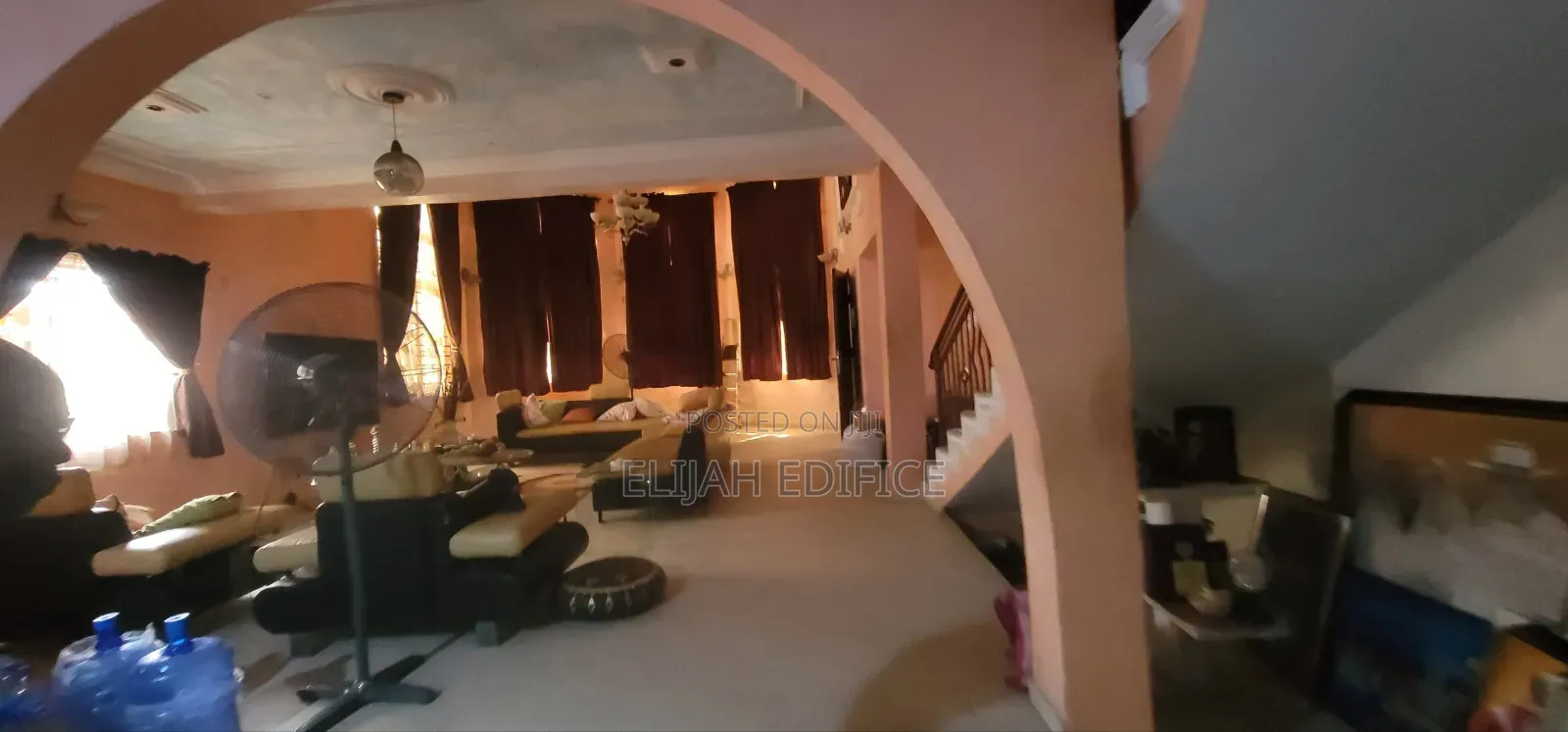 Furnished 5bdrm Duplex in Ajao Estate for sale