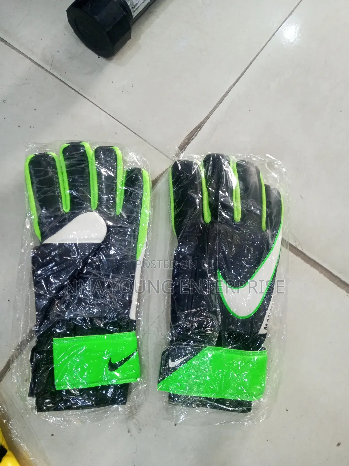 Keepers Glove