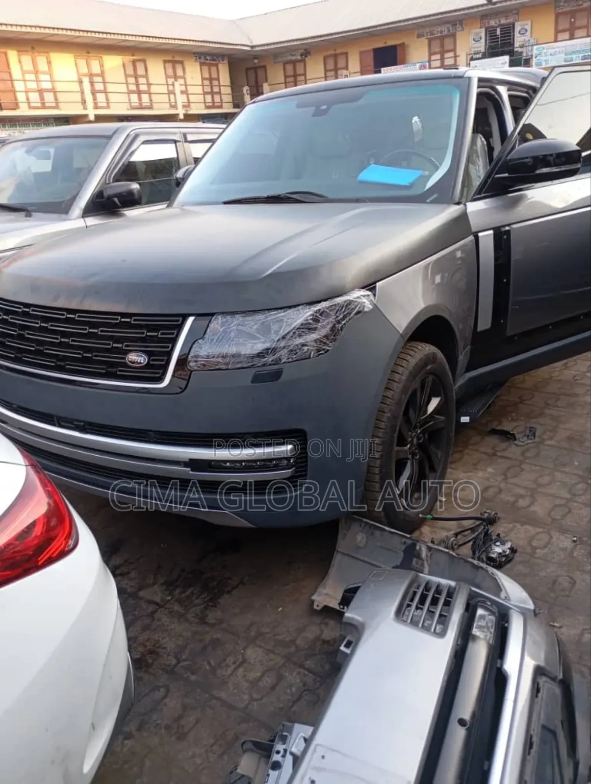 Upgrade Your 2015 Range Rover Vouge to 2025 Model