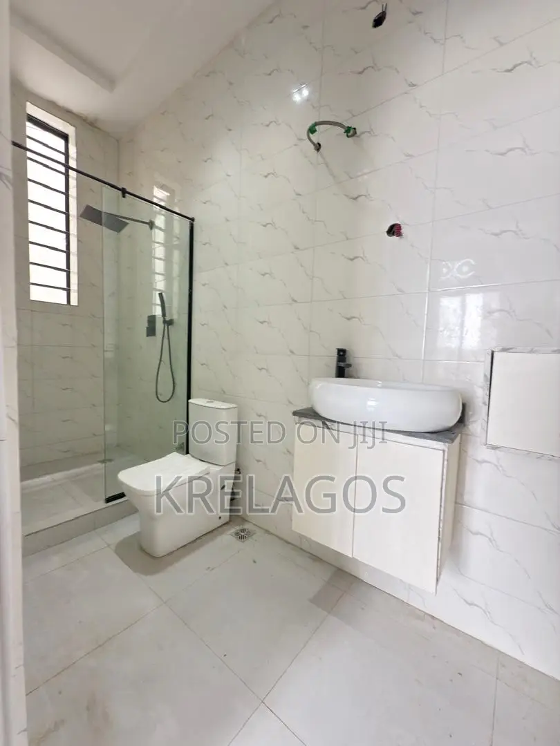 4bdrm Duplex in Ado / Ajah for sale