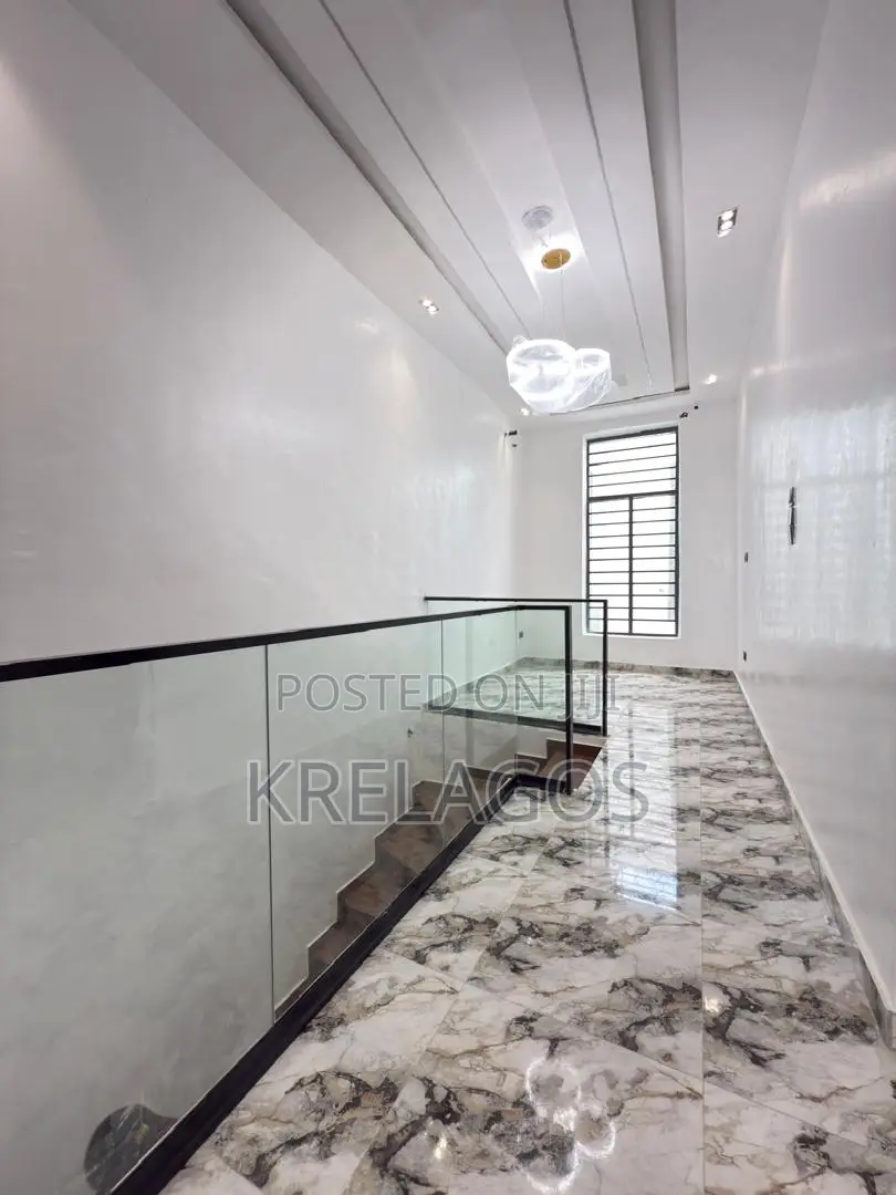 4bdrm Duplex in Ado / Ajah for sale