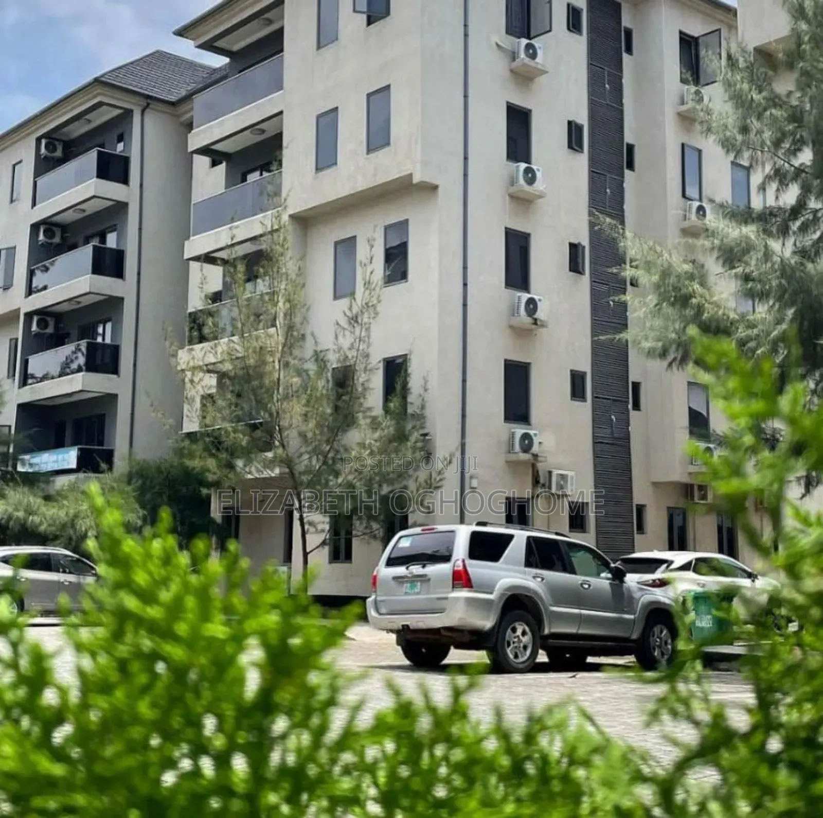 3bdrm Apartment in Ikota for rent