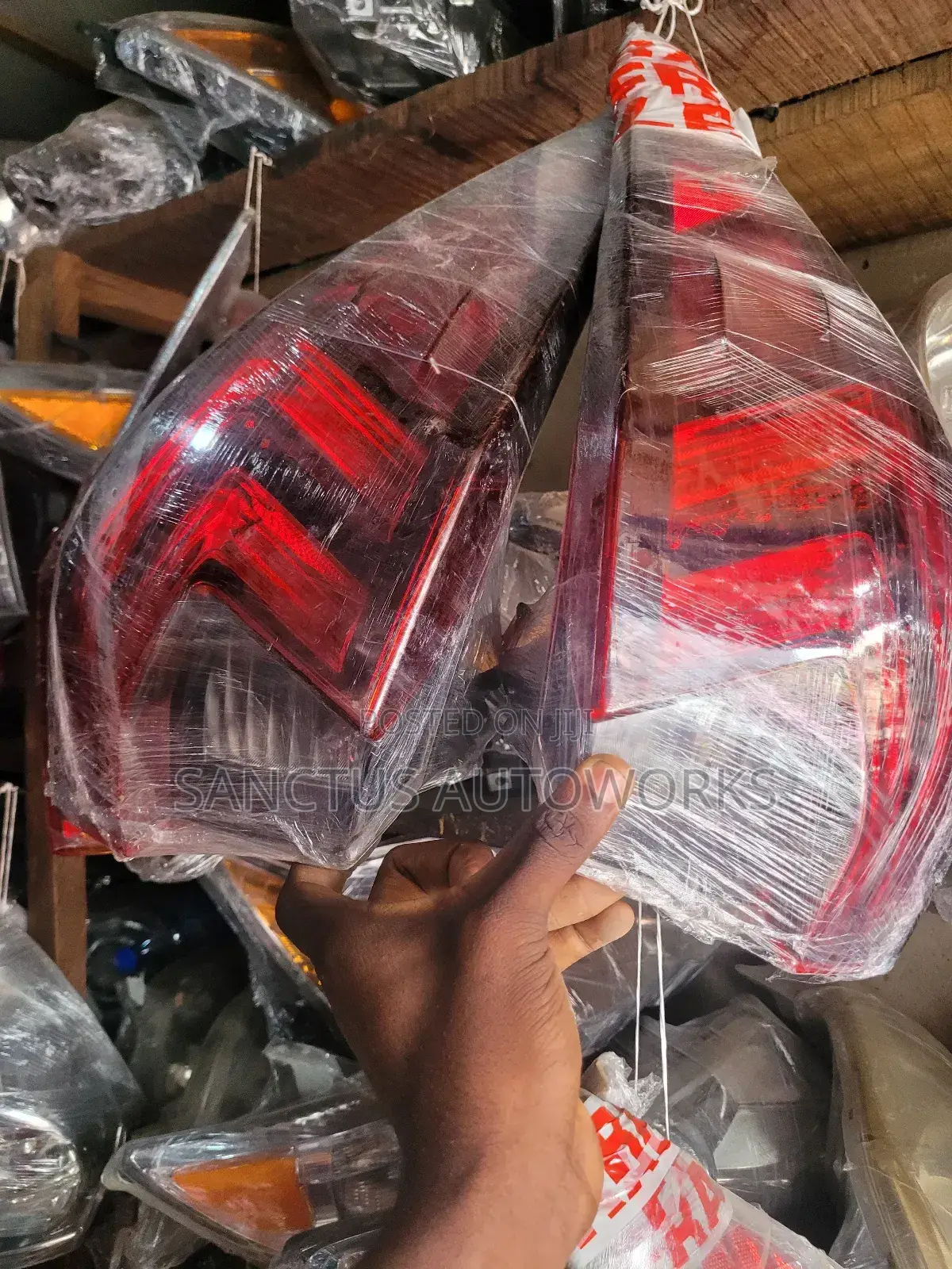 Rear Light Es350 2018