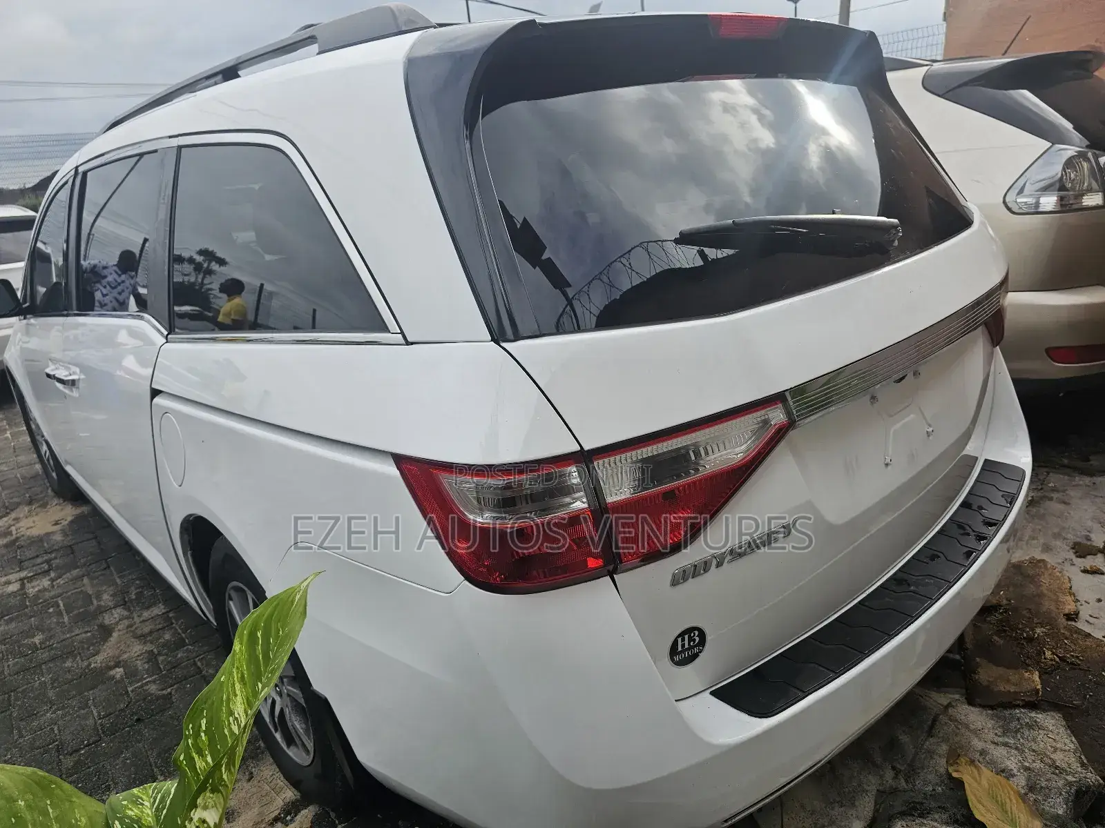 Honda Odyssey EX-L 2012 White