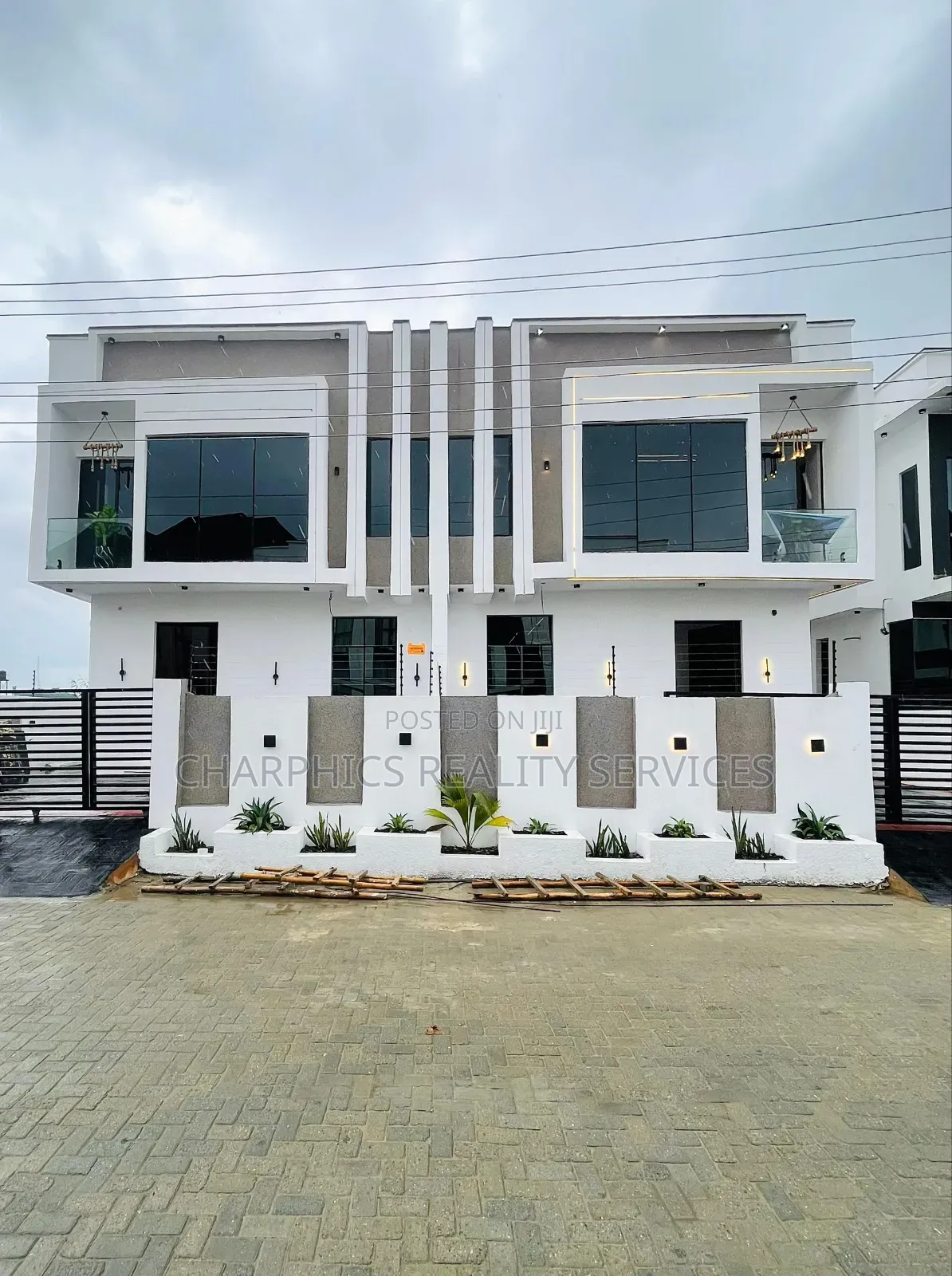 4bdrm Duplex in Ajah for sale