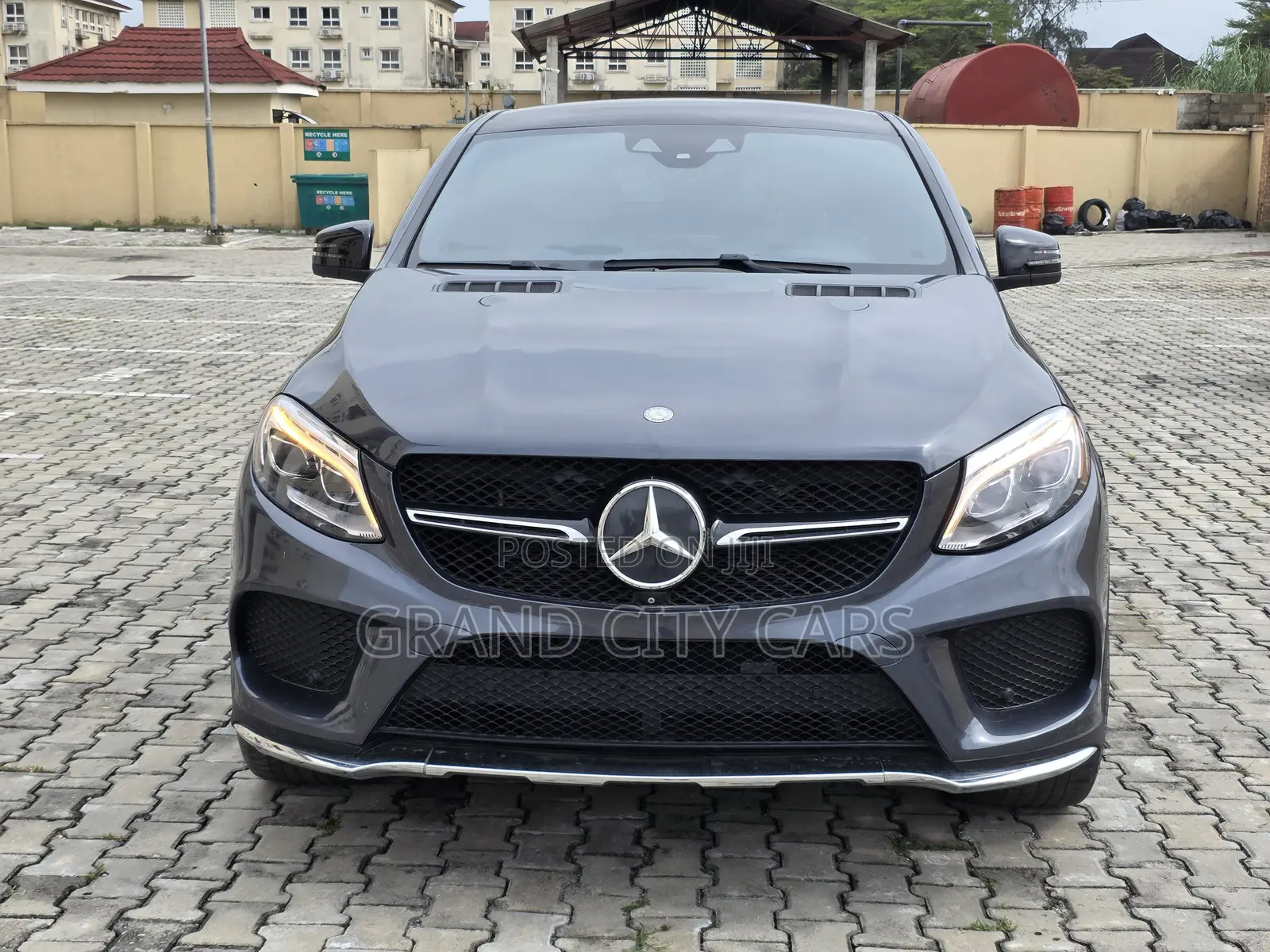 Mercedes-Benz GLE-Class 2016 Gray