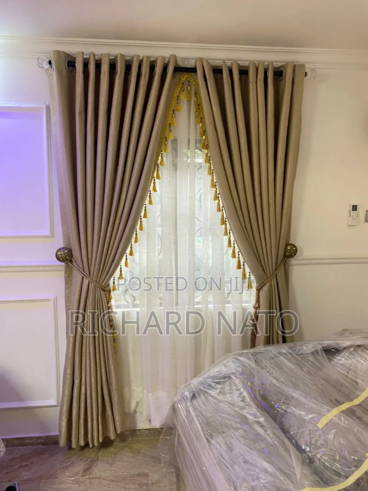 Member on Prime Turkish Curtain