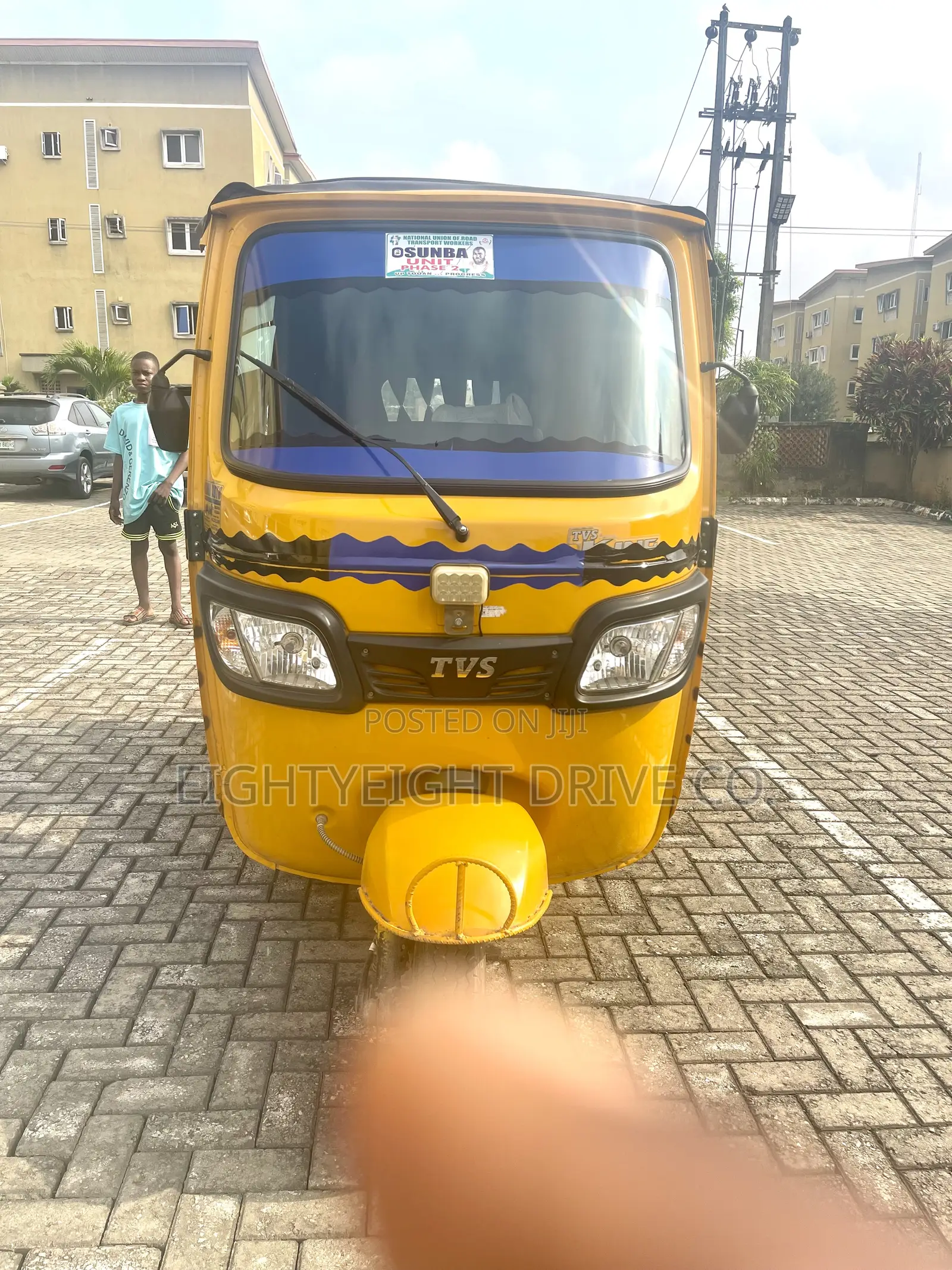 TVS King Cargo 2024 Yellow