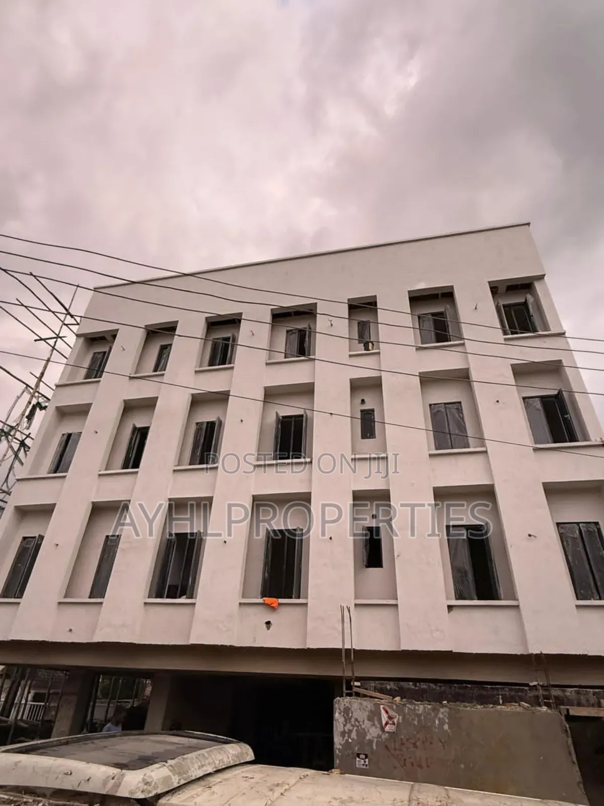 2bdrm Apartment in Dukiya Estate, Lekki Phase 1 for sale