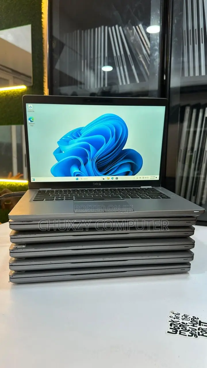 Laptop Dell Latitude 5300 16GB Intel Core I7 SSD 256GB