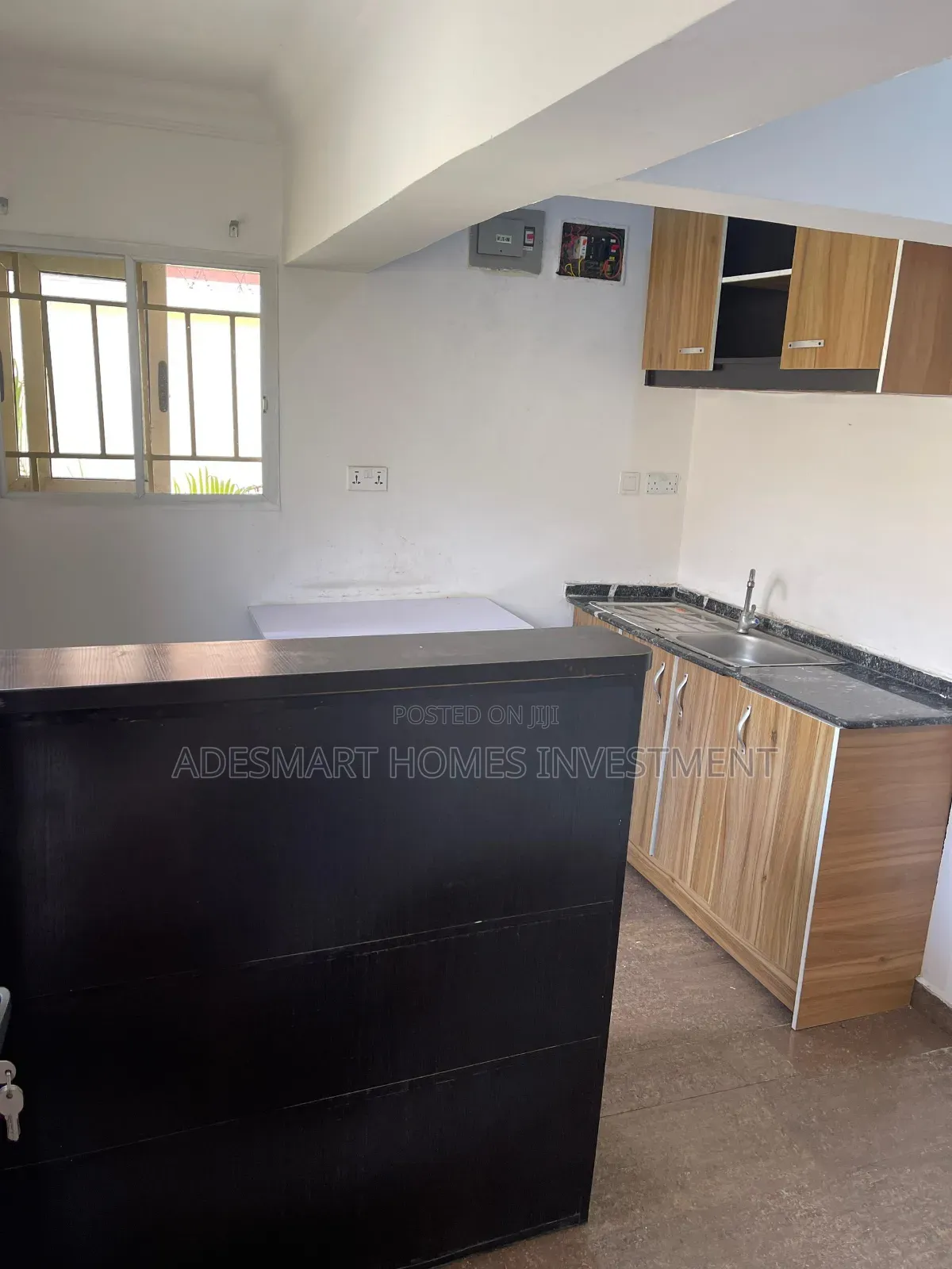 Mini Flat in Lekki Phase 1 for rent