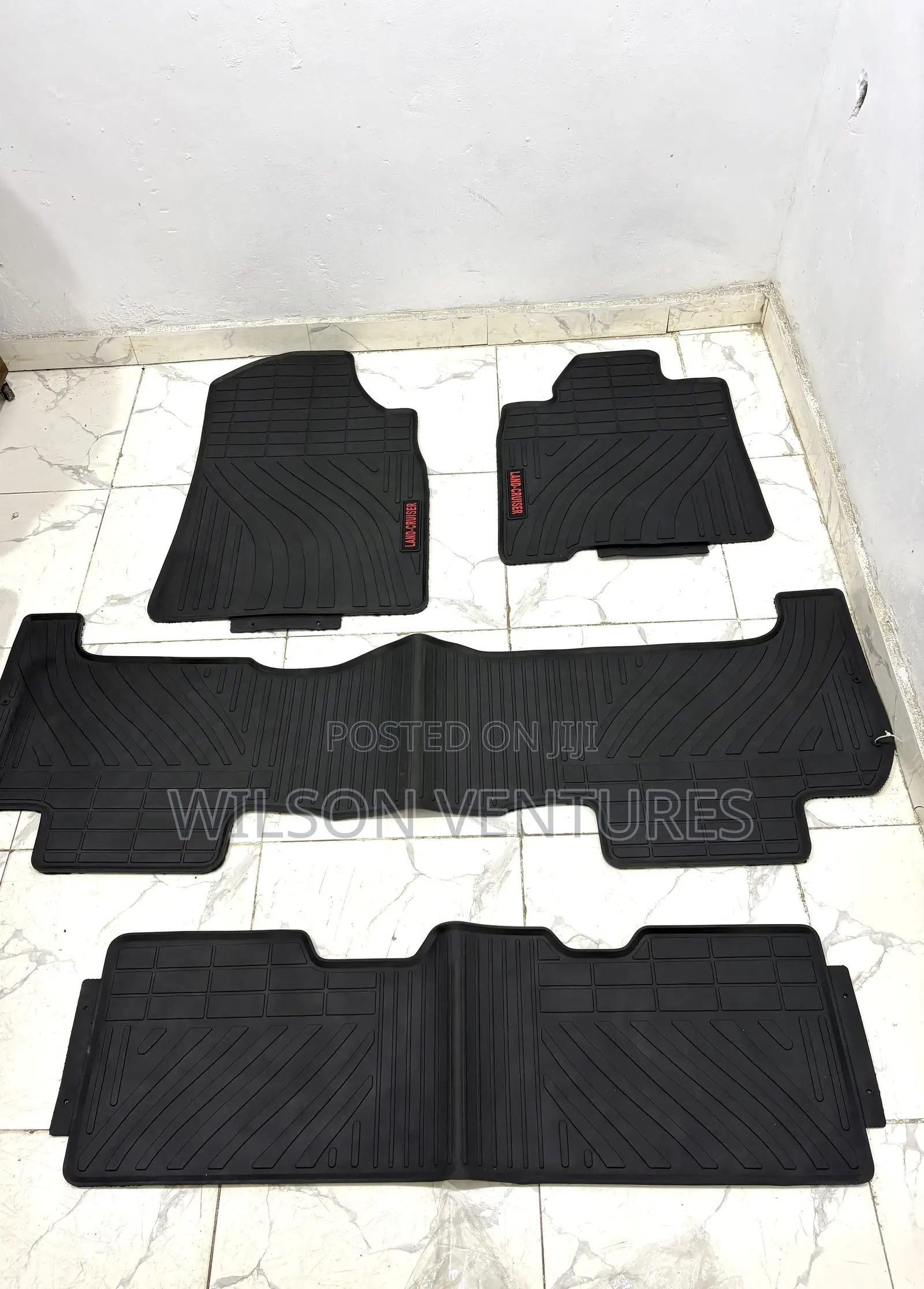 7 Seater Land Cruiser Follow Come Rubber Foot Mat