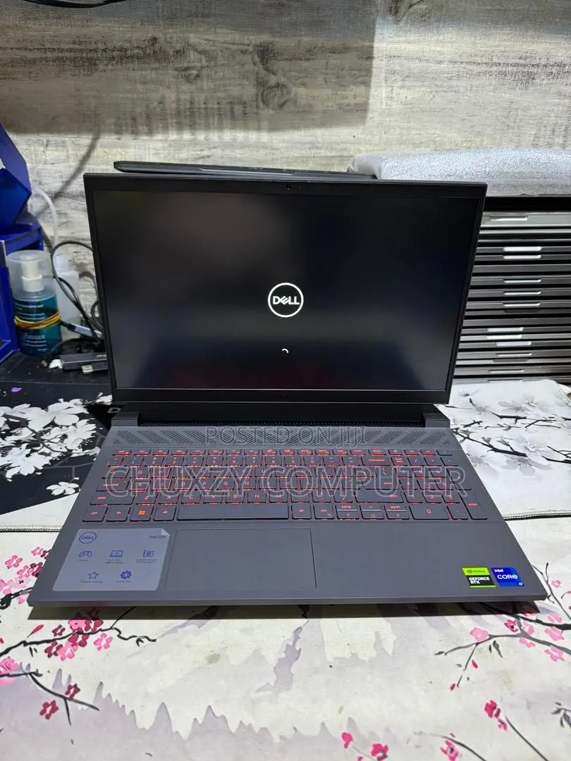 Laptop Dell G15 5511 16GB Intel Core I7 SSD 1T