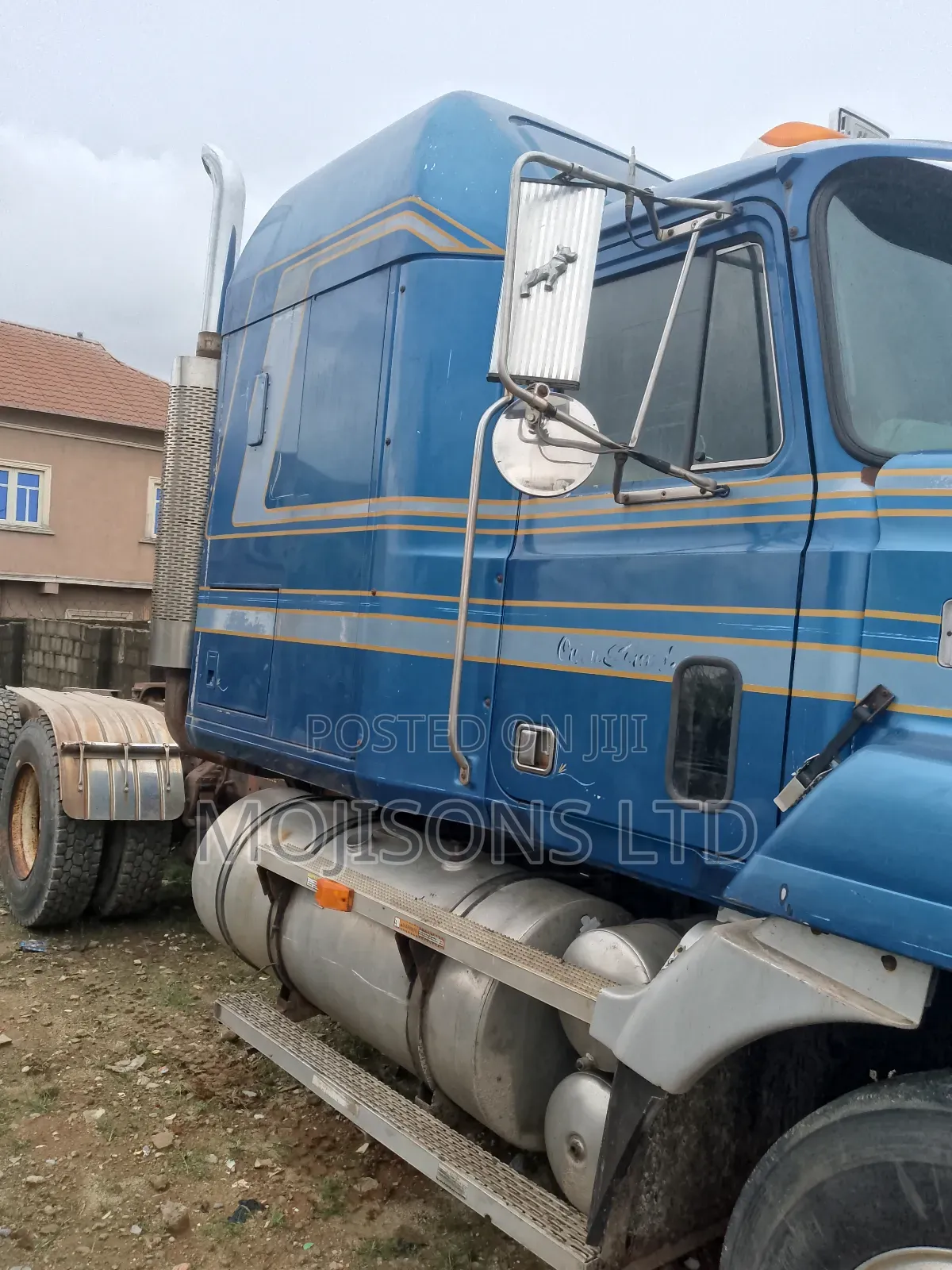 Mack Tractor Head 1994 Blue