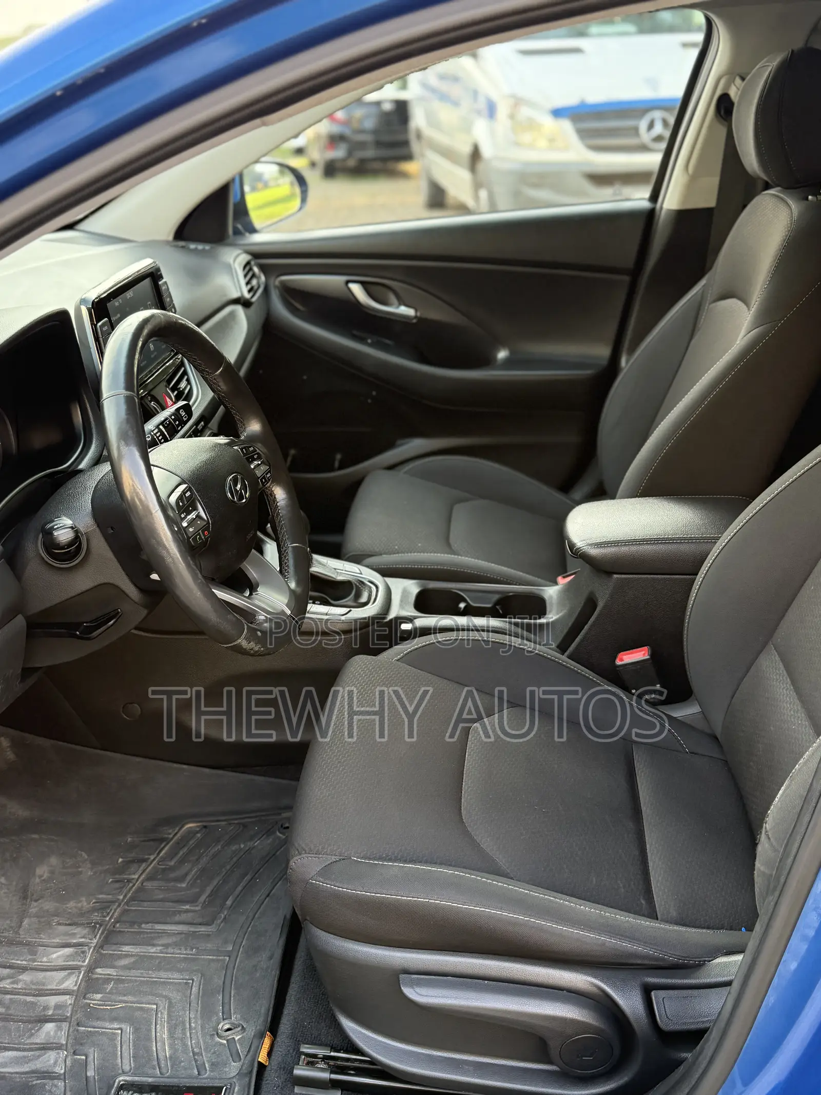 Hyundai Elantra ECO 2018 Blue