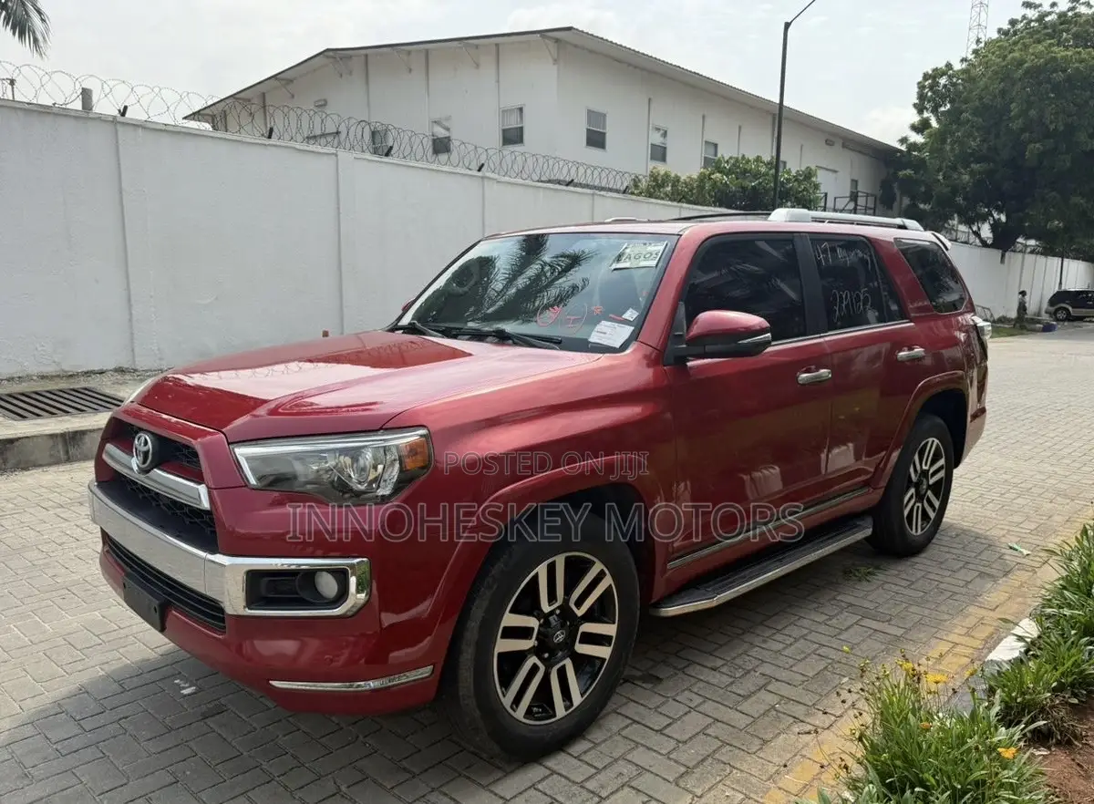 Toyota 4-Runner Limited 4dr SUV 4WD (4.0L 6cyl 5A) 2015 Red