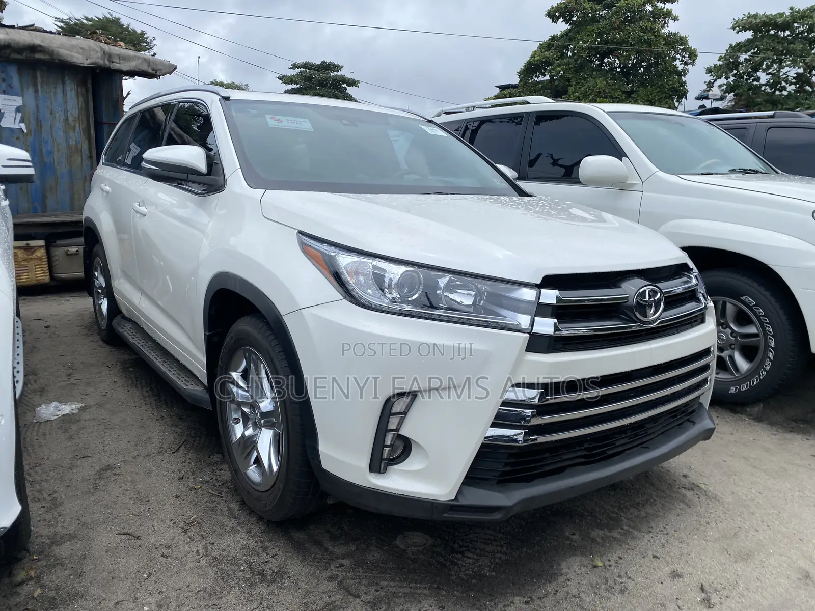 Toyota Highlander Limited Platinum 4dr SUV AWD (3.5L 6cyl 6A) 2015