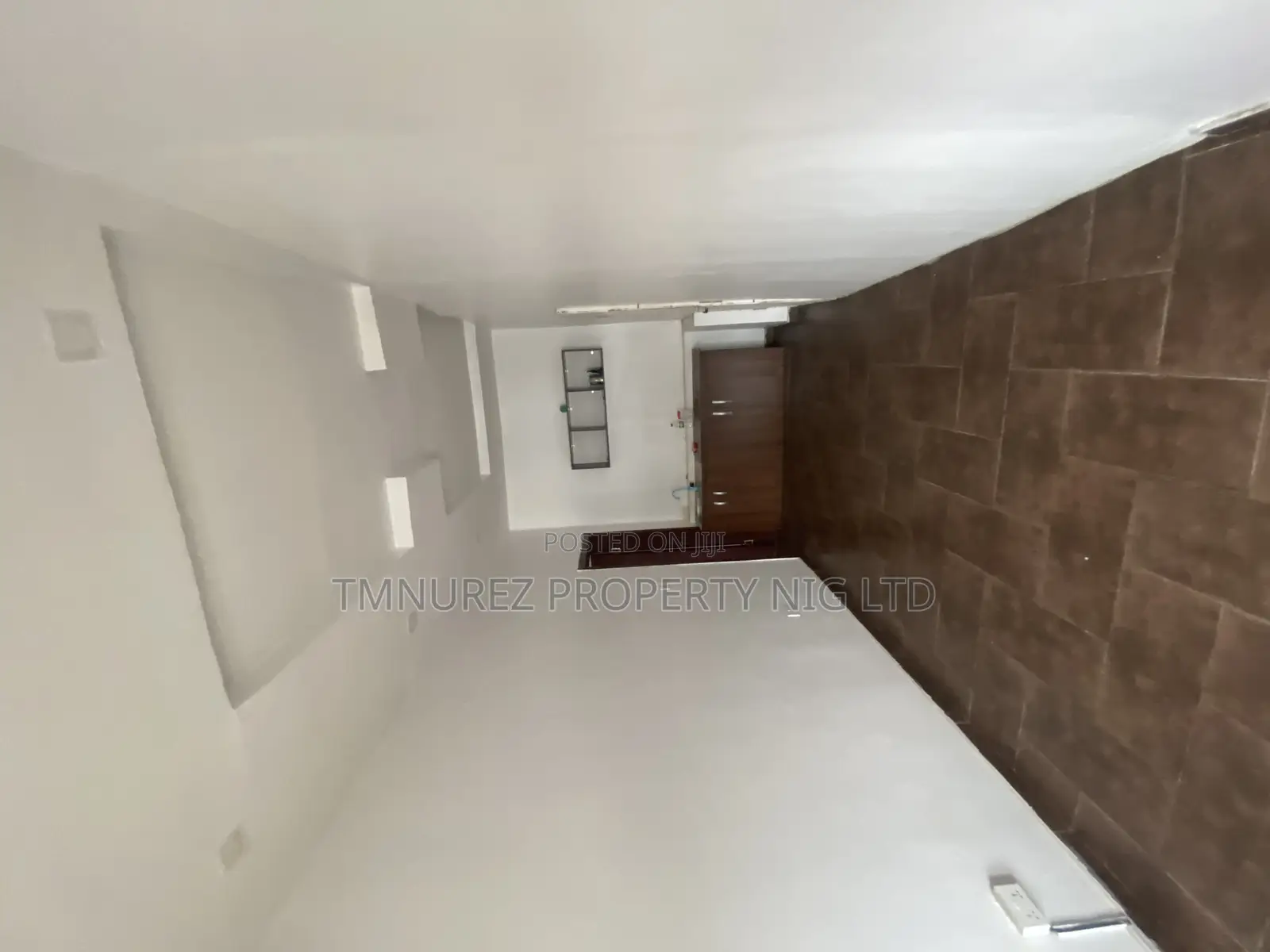 1bdrm Apartment in Agungi, Lekki for rent