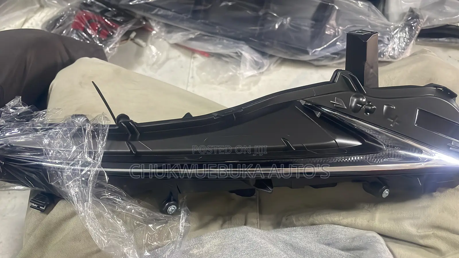 Is300 Bumper Light 2018