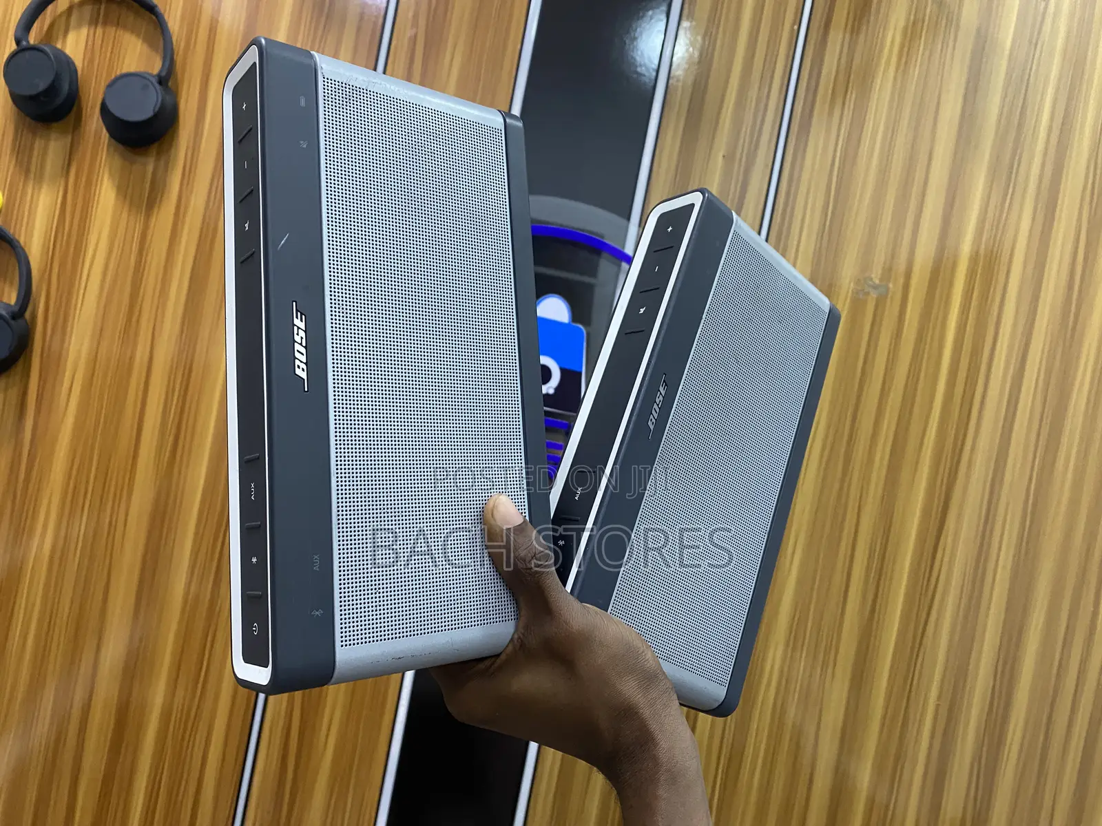 Bose Soundlink Iii Speakers With Slim Profile and Silicone