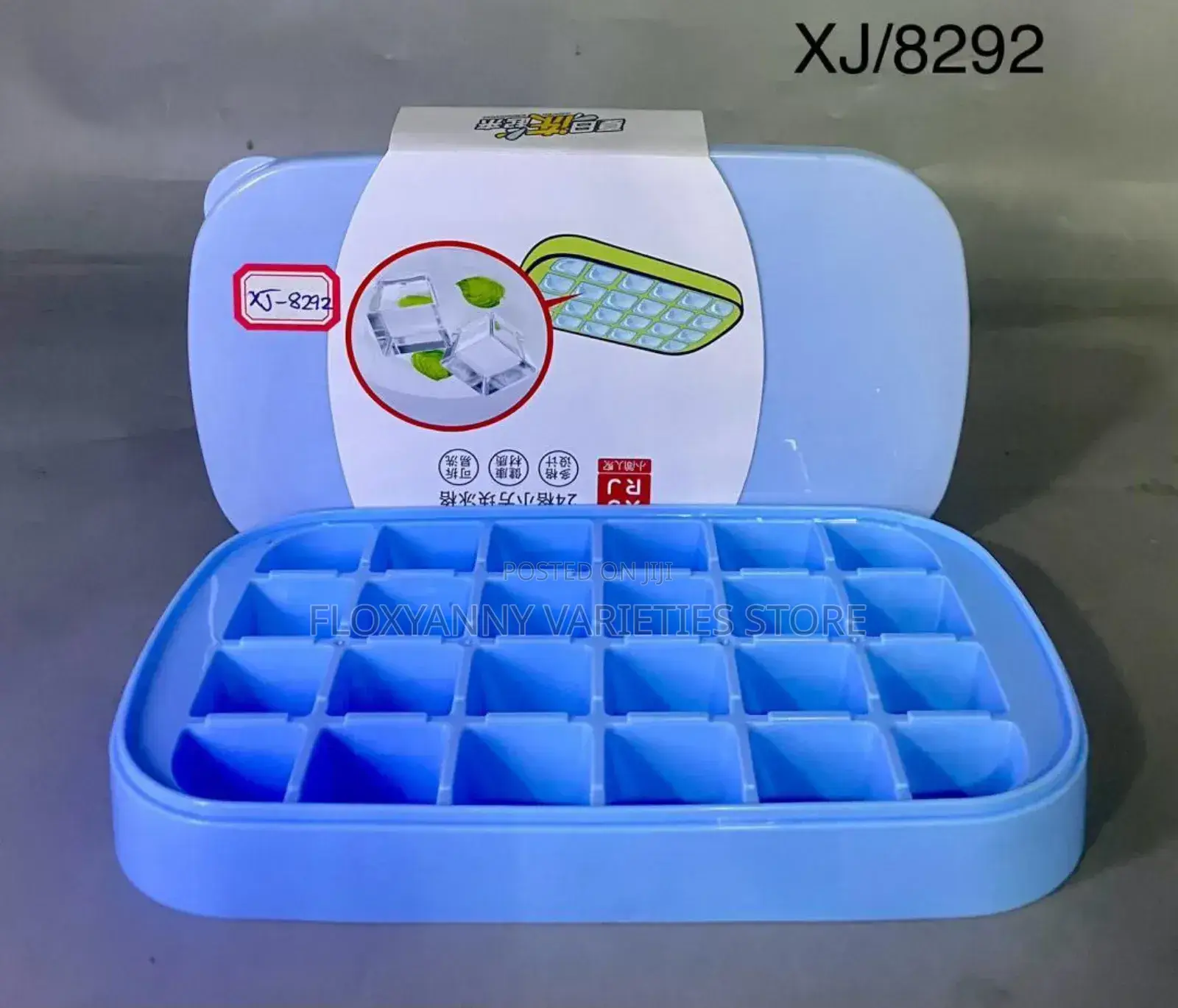 Plastic Ice Cube Maker