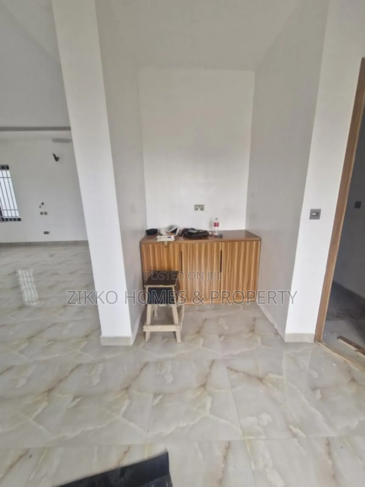4bdrm Duplex in Lekki for sale