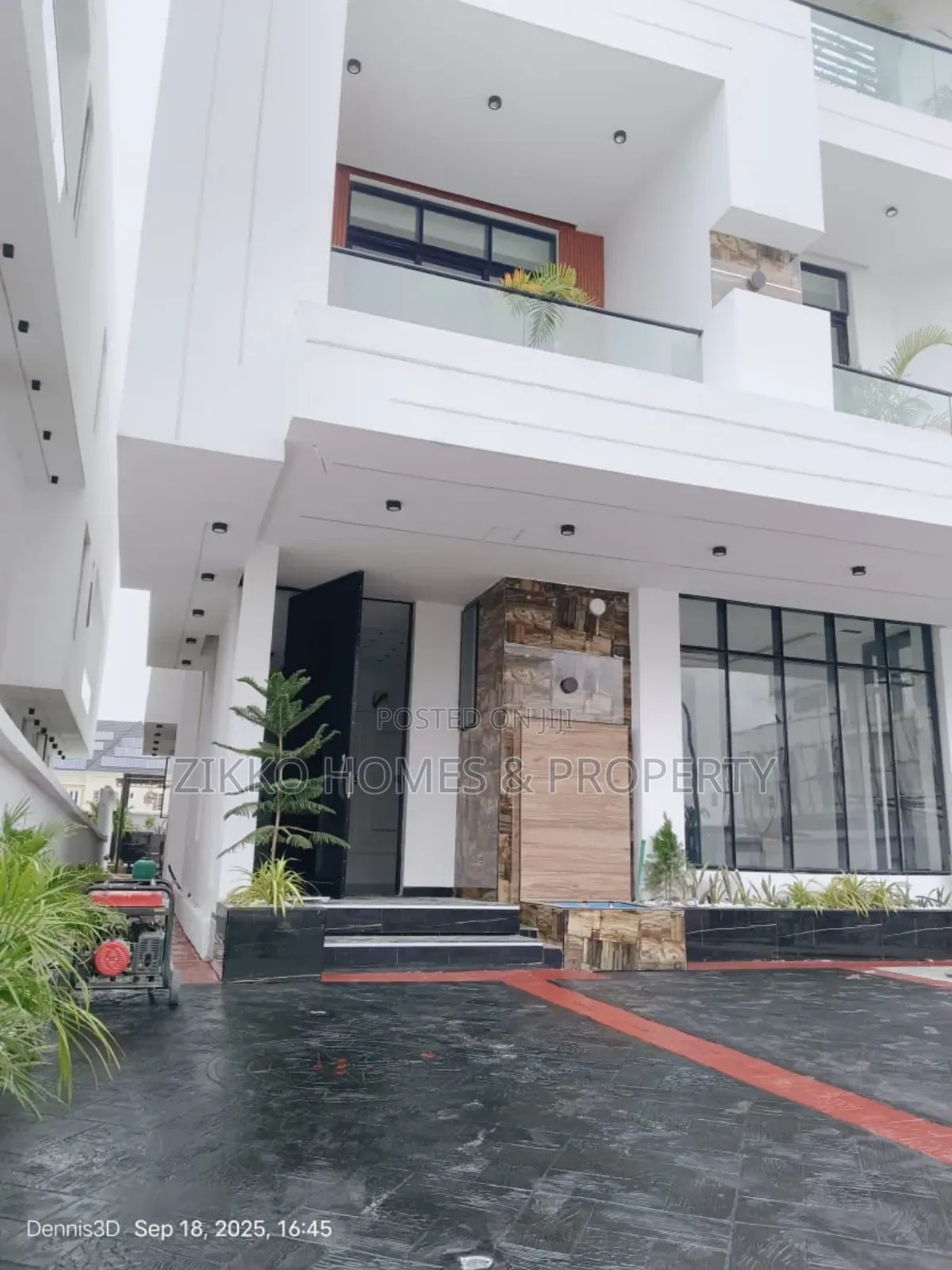 6bdrm Duplex in Chevron, Lekki for sale