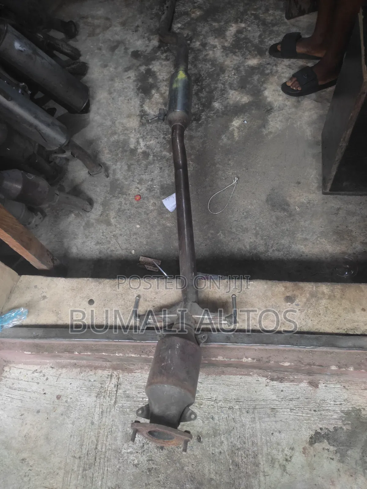 Complete Center Catalyst Converter for Mazda Cx-7