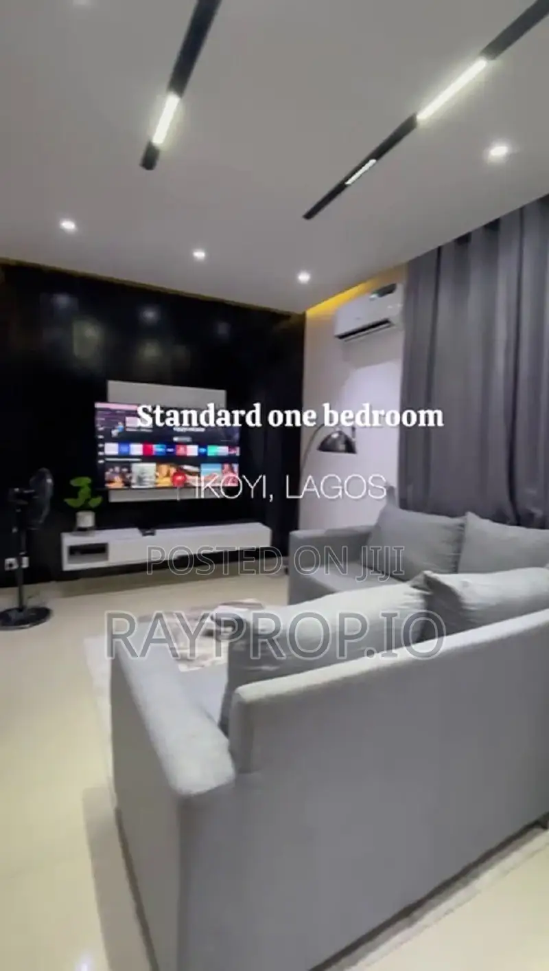 176719zd - Charming 1 Bedroom Shortlet in Ikoyi