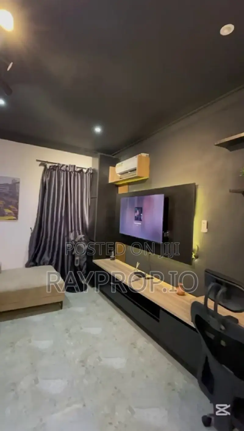141722mv - 1 Bedroom Shortlet in Ikoyi