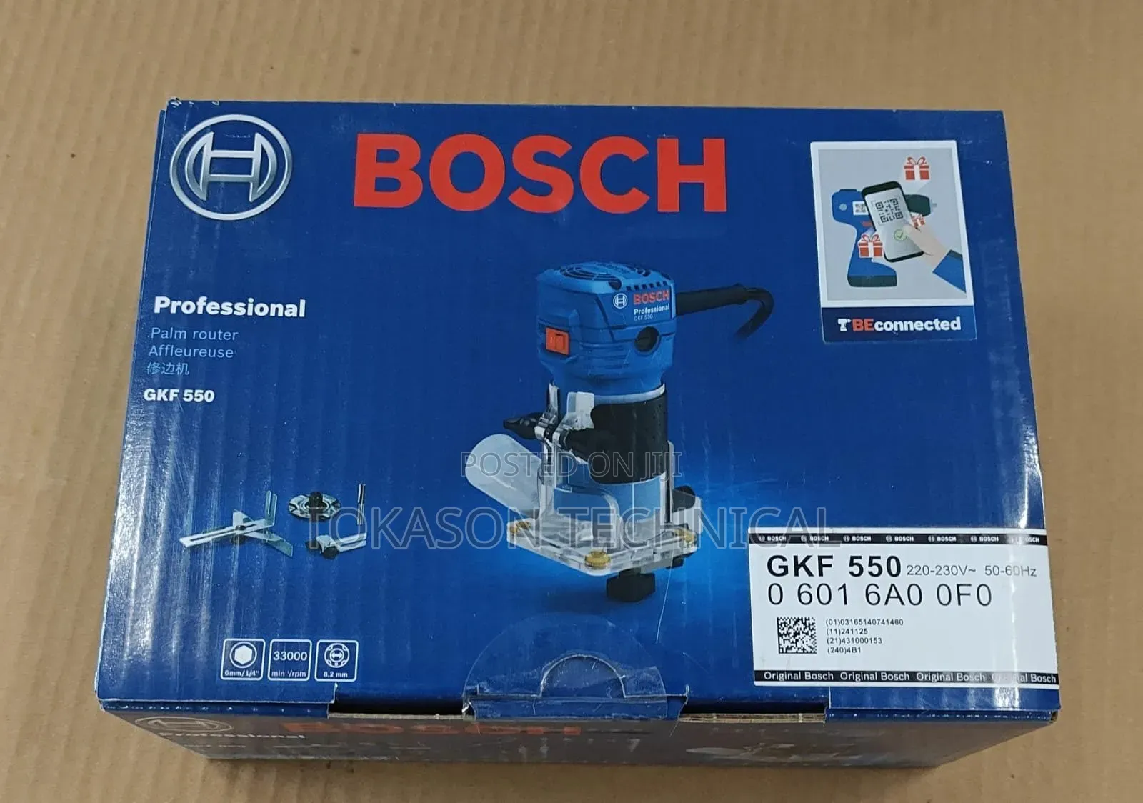 Bosch GKF 550 Professional Palm Router.