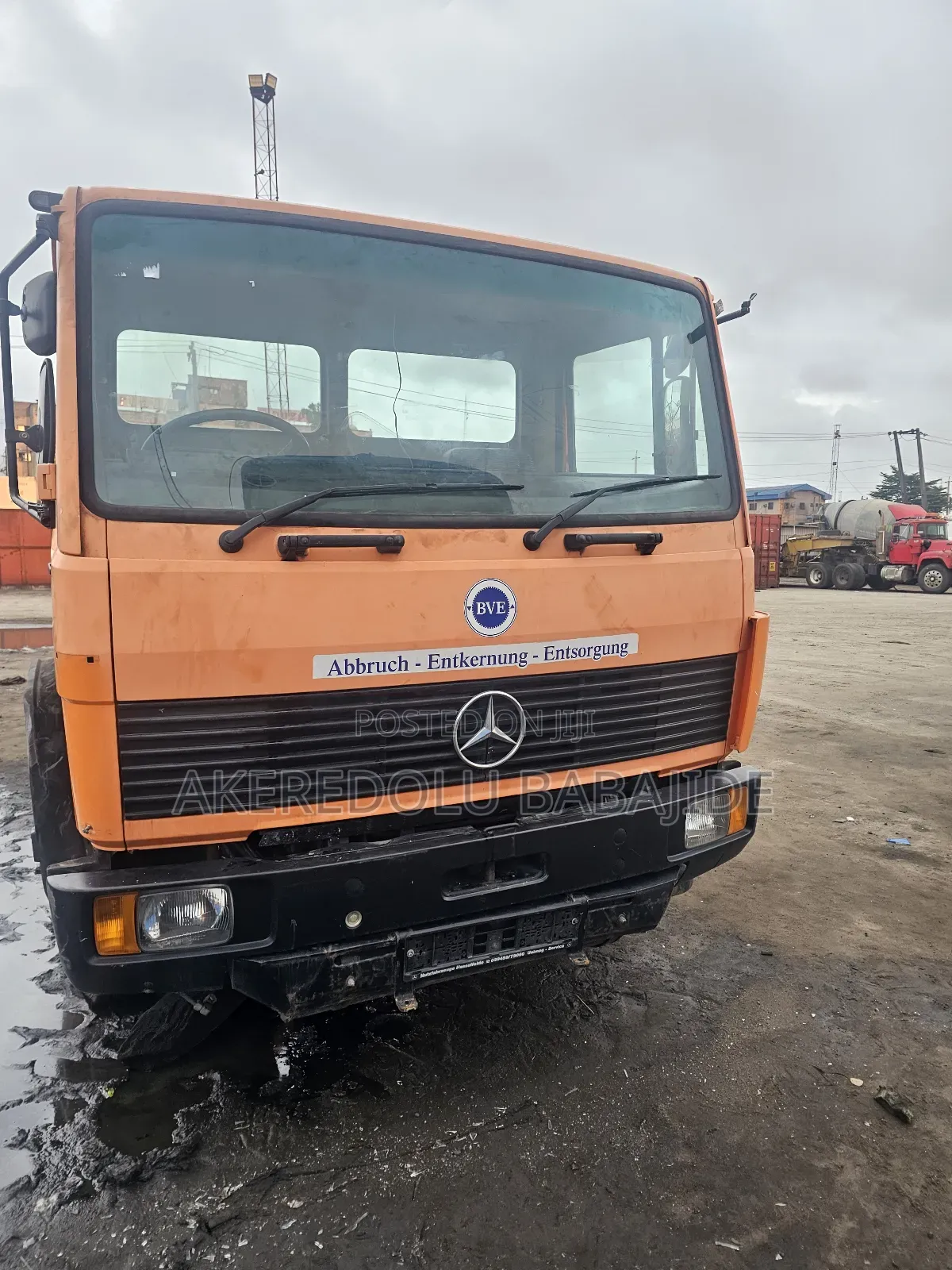 Mercedes Benz 814 Just Like a New One