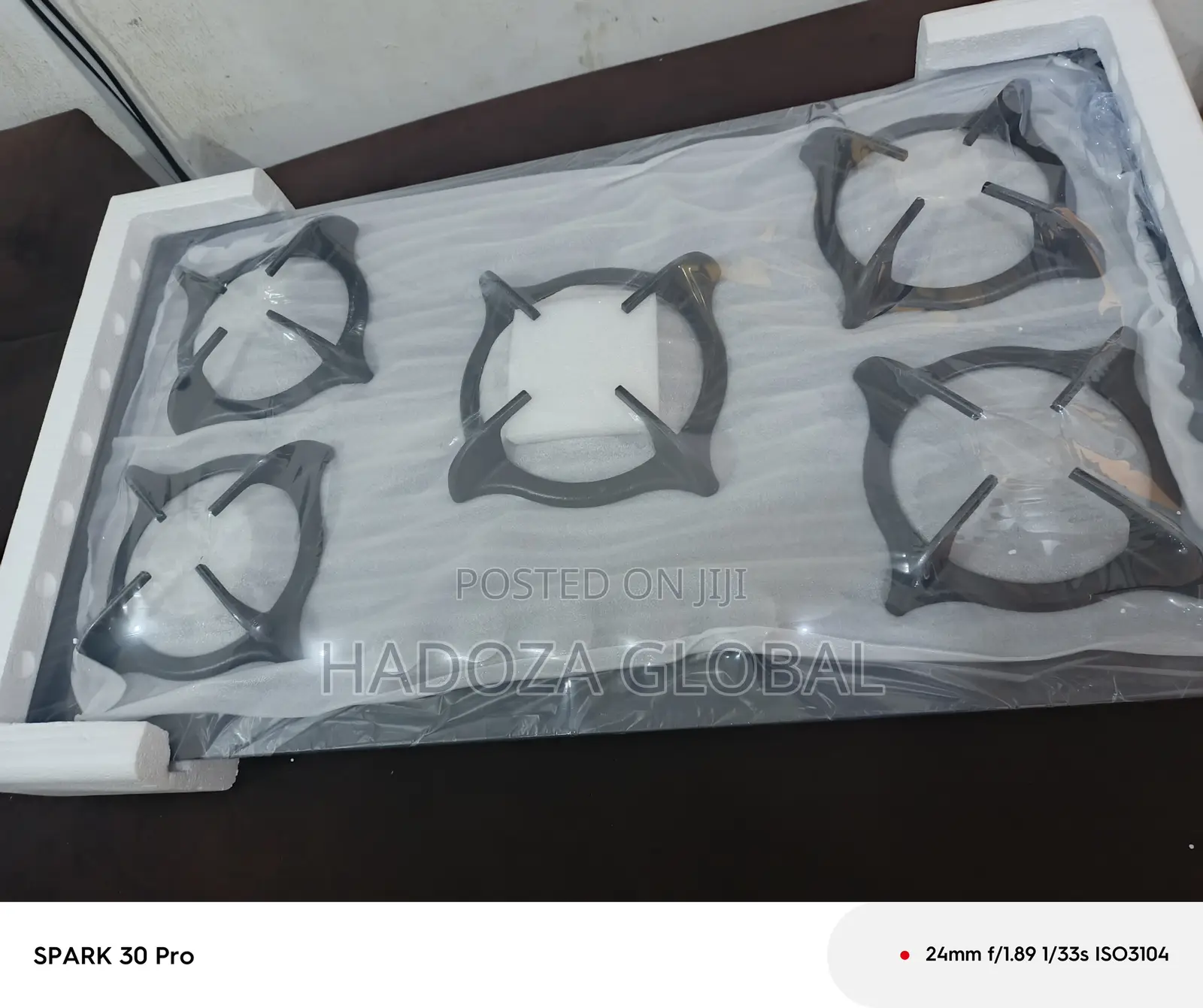Sleek 5-burner Hob – Perfect Fit For Modular Kitchens