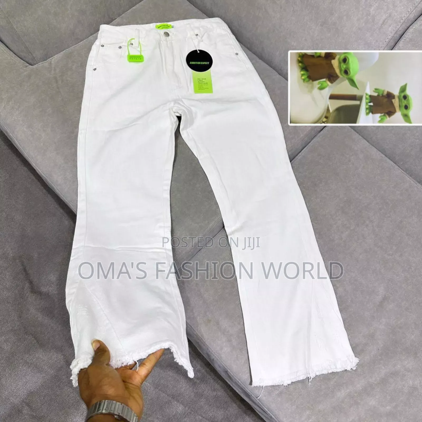 Luxury Baggy Jeans Available in Store