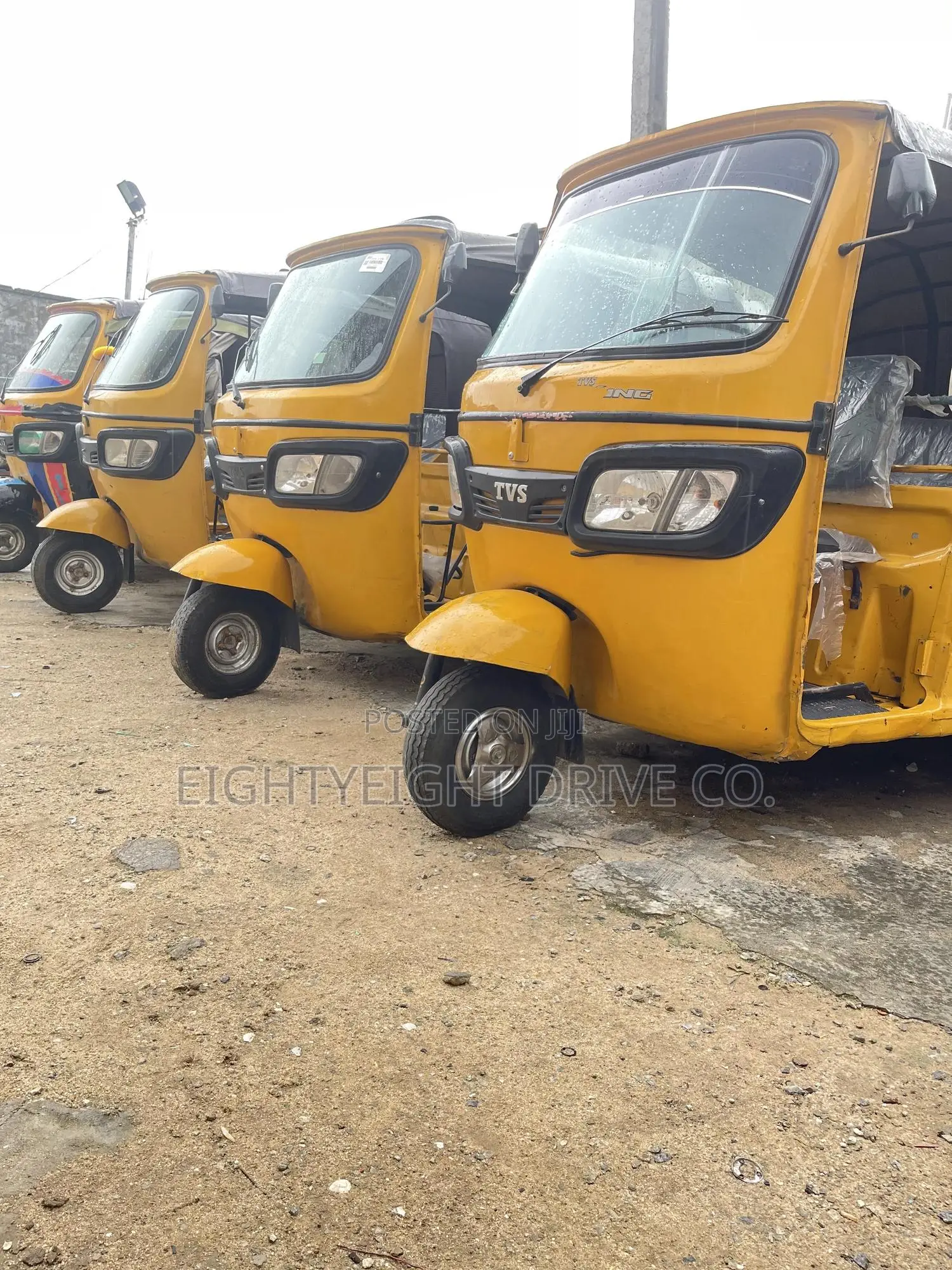 TVS King Deluxe Plus iTouch Start 2024 Yellow