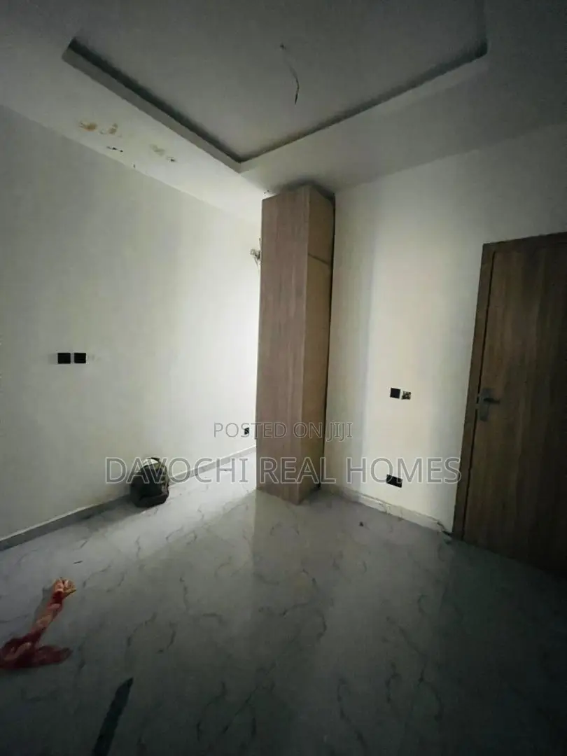 4bdrm Duplex in Lekki County for rent