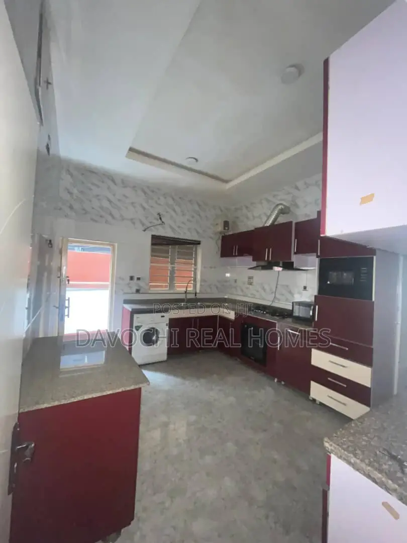 4bdrm Duplex in Idado, Osapa for rent