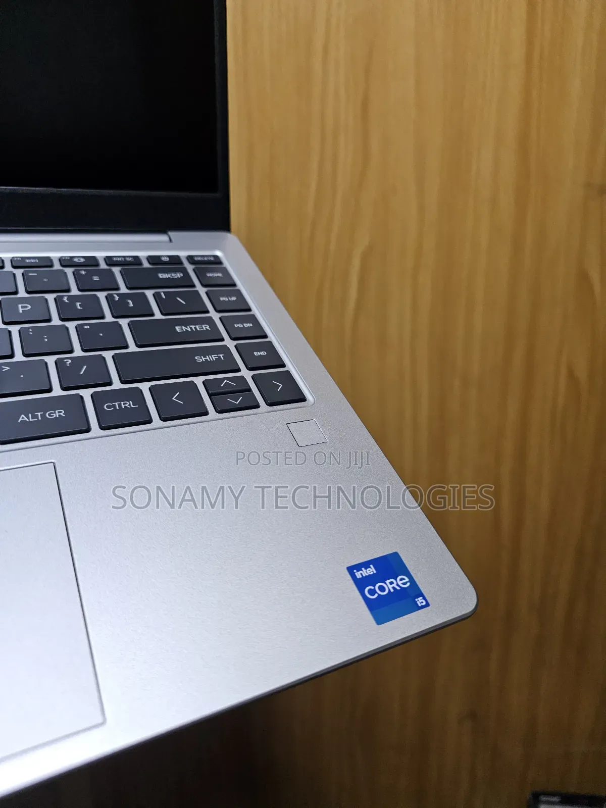 New Laptop HP 14-Dq1088wm 8GB Intel Core I5 SSD 512GB
