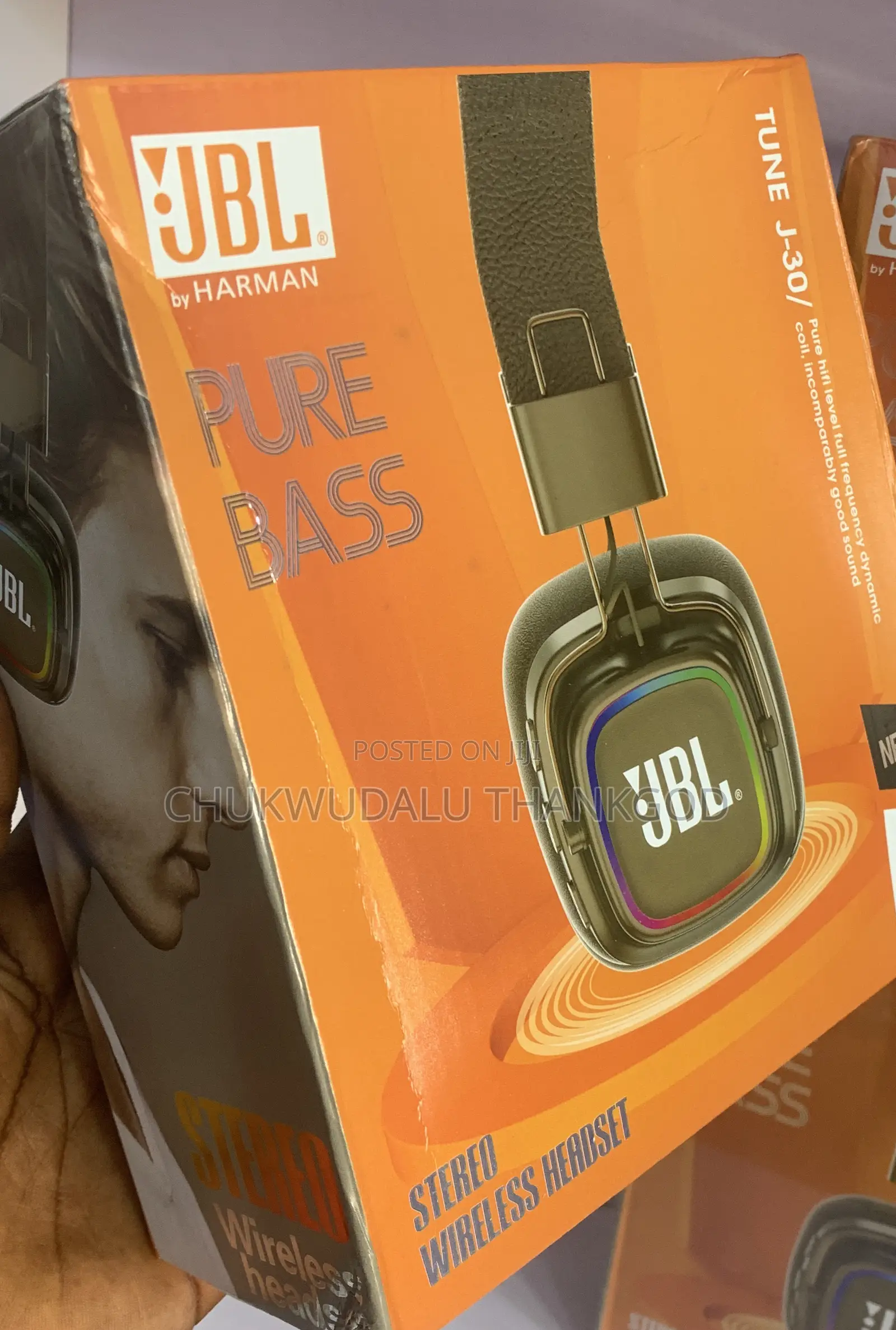 JBL Super Bass Wireless Headset With Good Quality
