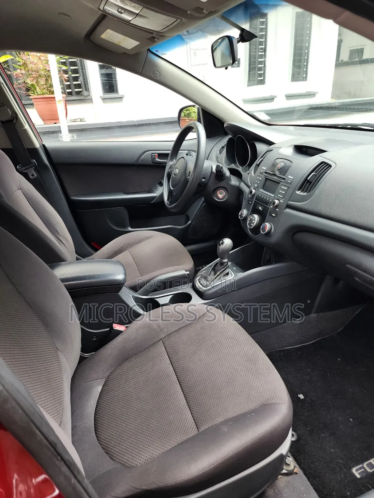 Kia Forte 2011 Red