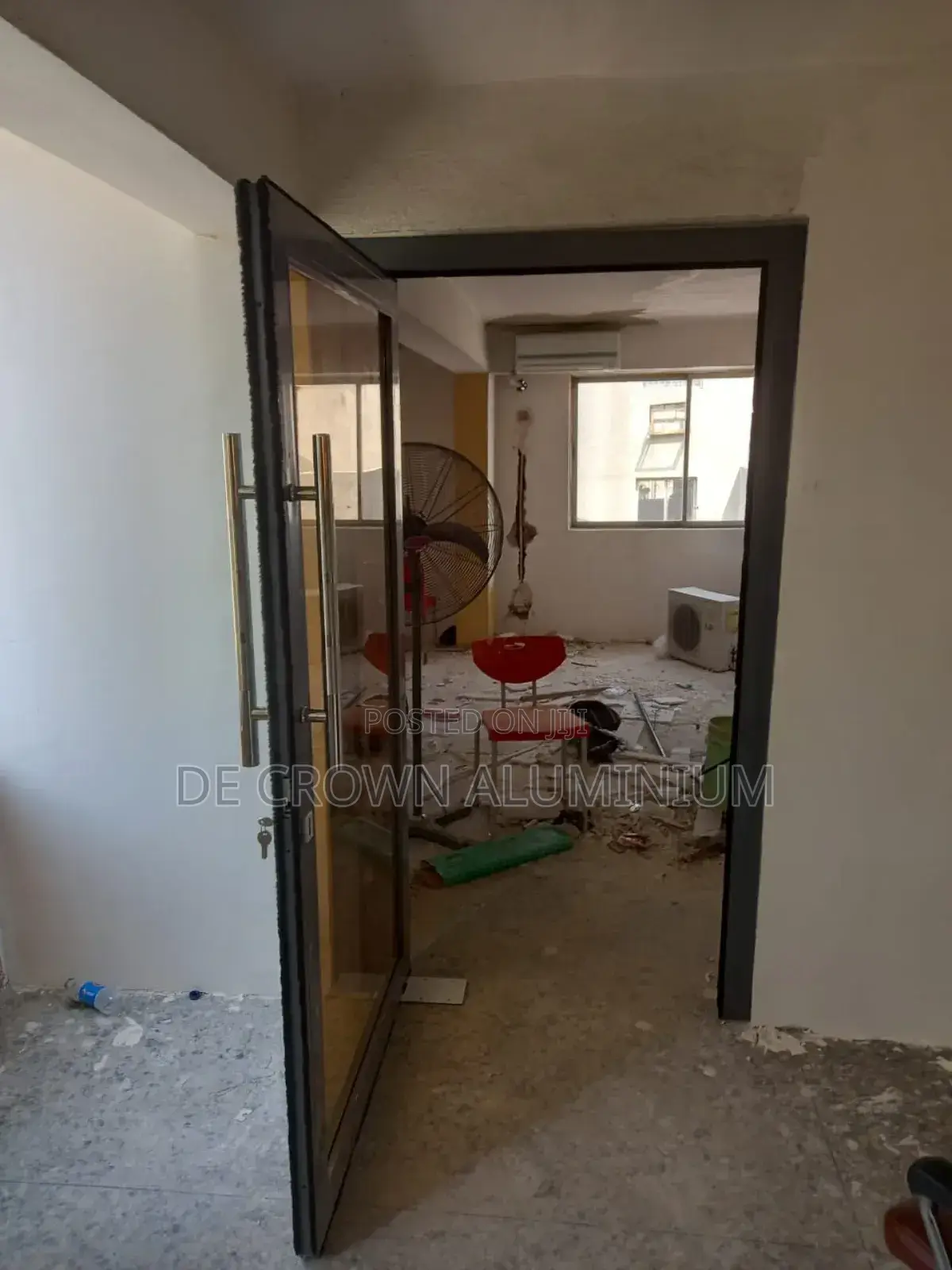 Aluminium Swing Door