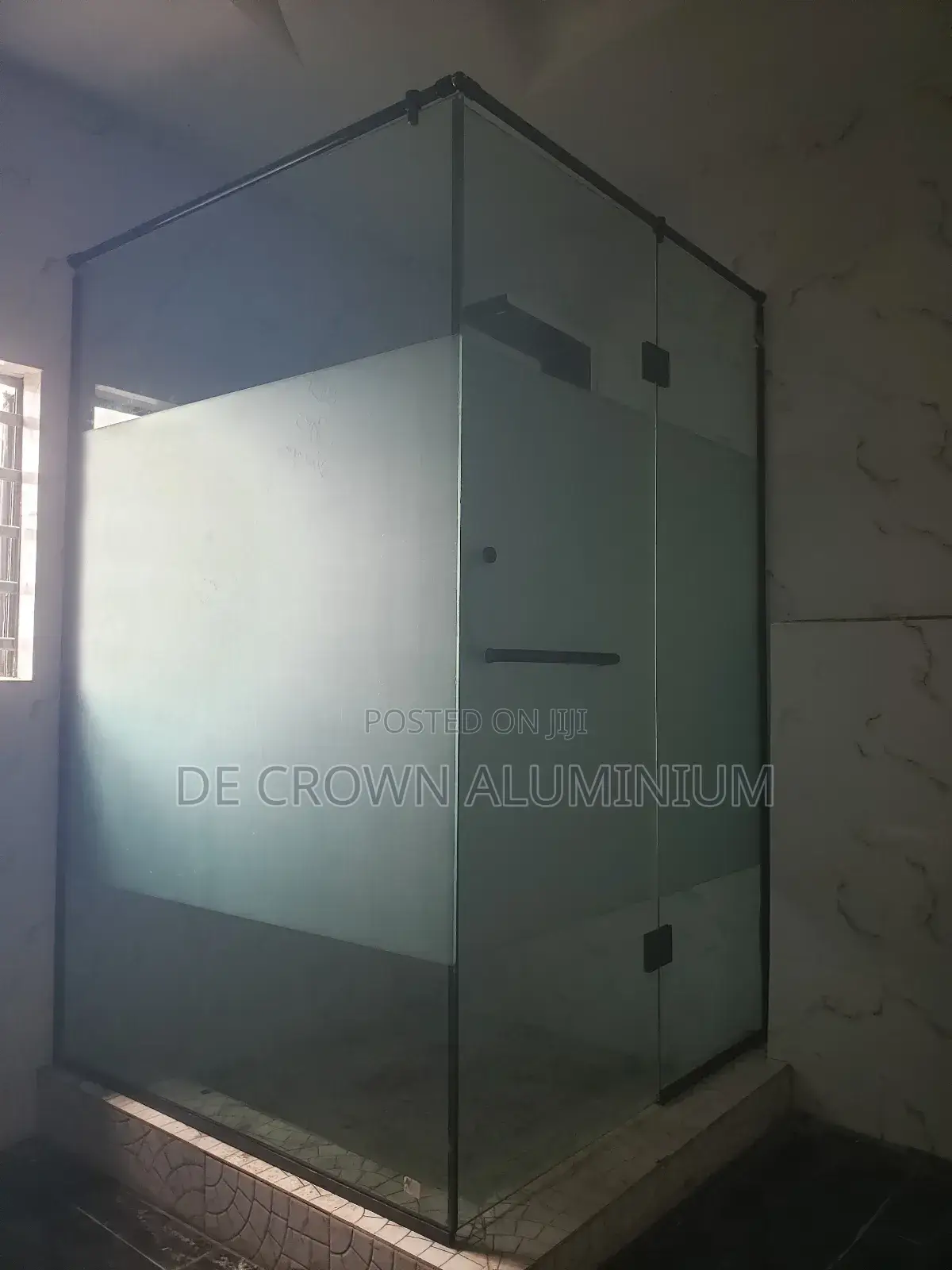 Glass Bathroom Cubicle