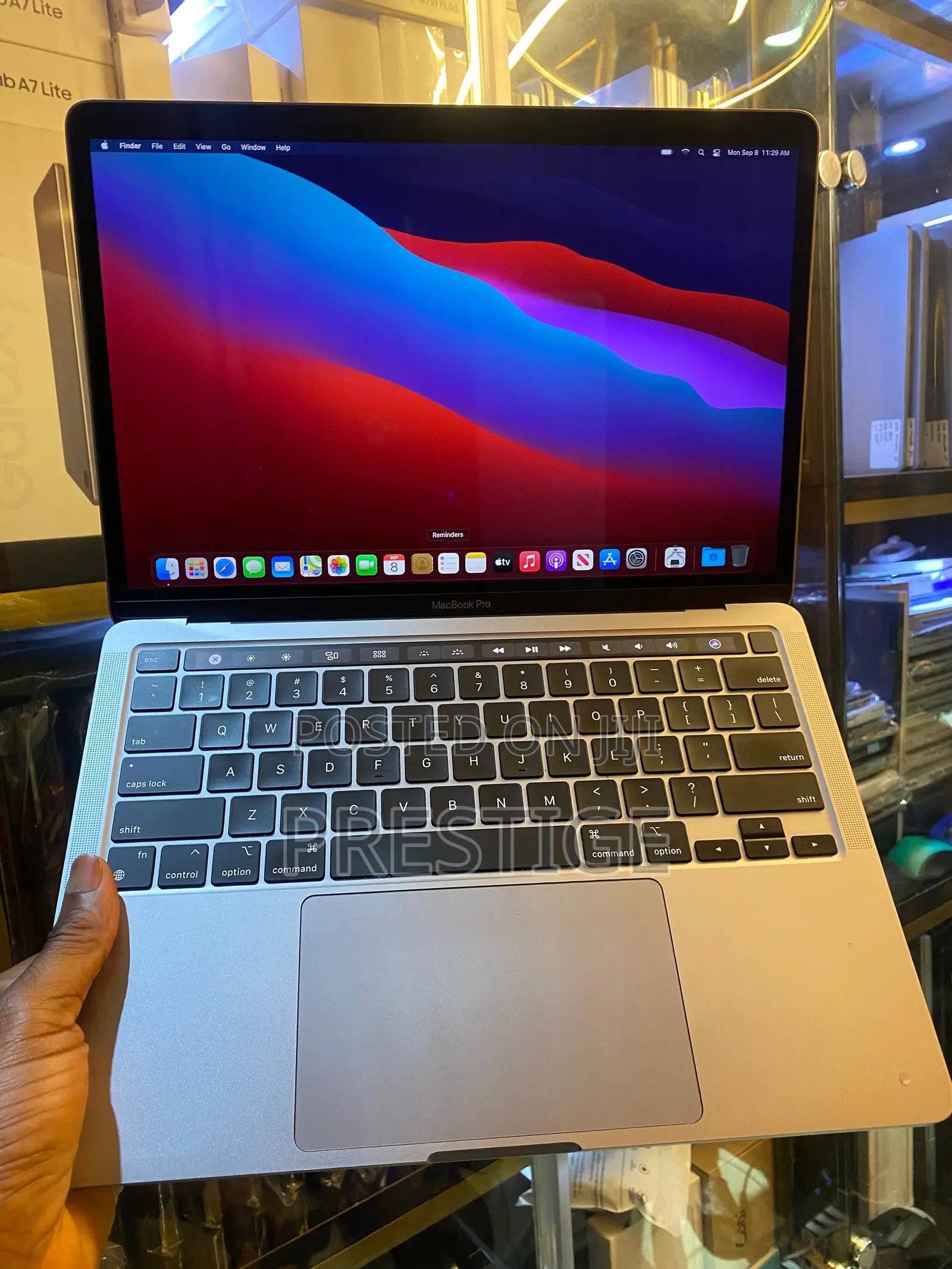 Laptop Apple MacBook Air 2020 16GB Intel Core i5 SSD 512GB